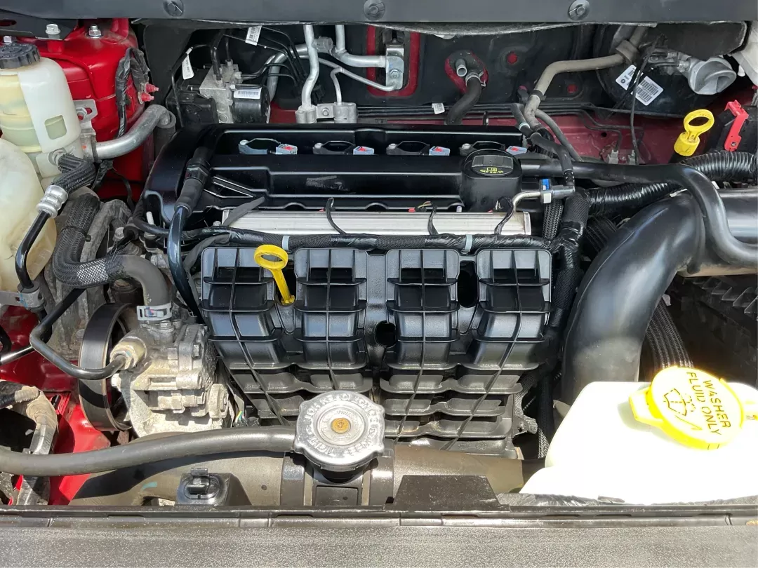 2019 Dodge Journey Crossroad (3C4PDCGB3KT) with an Other engine, located at 880 E. National Road, Vandalia, OH, 45377, (937) 908-9800, 39.891918, -84.183594 - **Explore the Open Road with Confidence: 2019 Dodge Journey Crossroad SUV at Advantage Car and Credit**<br /> <br /> Are you ready to elevate your driving experience and embrace the adventures that life has to offer? The 2019 Dodge Journey Crossroad is the perfect SUV for anyone looking to blend sty - Photo#9