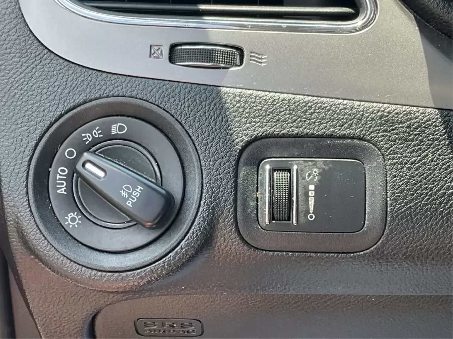 2019 Dodge Journey Crossroad (3C4PDCGB3KT) with an Other engine, located at 880 E. National Road, Vandalia, OH, 45377, (937) 908-9800, 39.891918, -84.183594 - **Explore the Open Road with Confidence: 2019 Dodge Journey Crossroad SUV at Advantage Car and Credit**<br /> <br /> Are you ready to elevate your driving experience and embrace the adventures that life has to offer? The 2019 Dodge Journey Crossroad is the perfect SUV for anyone looking to blend sty - Photo#15