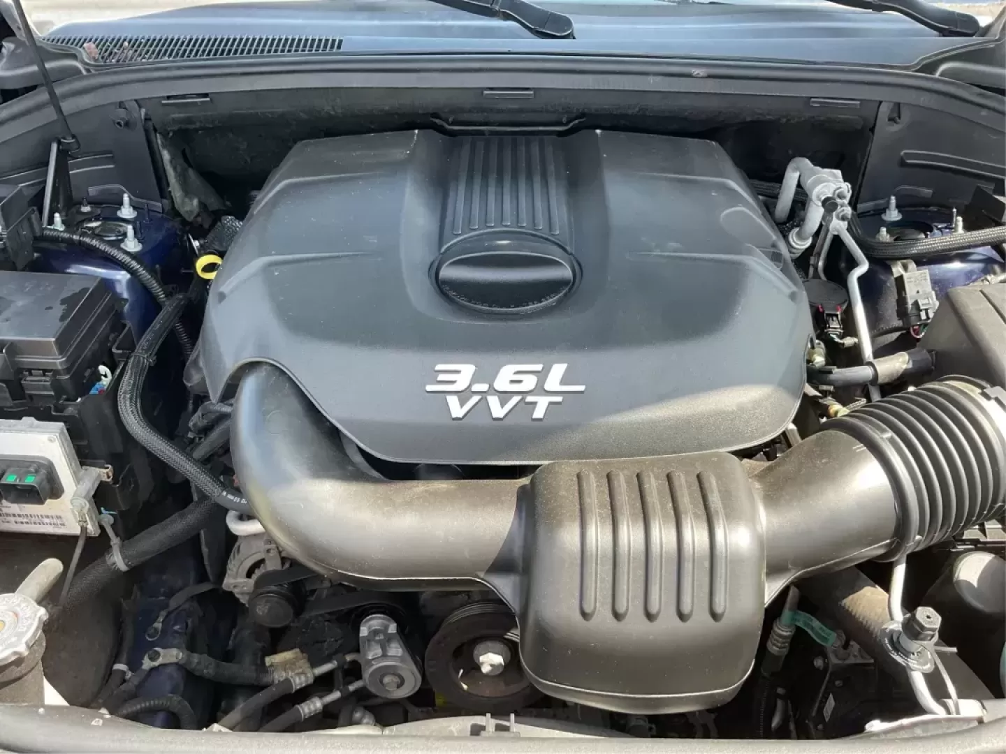 2013 Jeep Grand Cherokee Laredo (1C4RJFAG7DC) with an Other engine, located at 1951 S Dayton Lakeview Rd., New Carlisle, OH, 45344, (937) 908-9800, 39.890999, -84.050255 - **Unleash Adventure with the 2013 Jeep Grand Cherokee Laredo Your Perfect SUV Awaits!**<br /> <br /> Are you ready to elevate your lifestyle and embrace thrilling weekend adventures? The 2013 Jeep Grand Cherokee Laredo, available at Advantage Car and Credit in Fairborn, OH, is the ideal vehicle for - Photo#10
