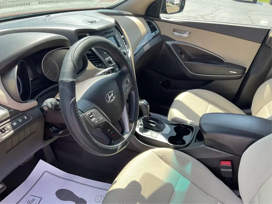 2017 Hyundai Santa Fe Sport 2.4L (5XYZT3LB6HG) with an Theta II 2.4L I-4 gasoline direct injection engine, located at 1184 Kauffman Ave, Fairborn, OH, 45324, (937) 908-9800, 39.807072, -84.030914 - **Experience Adventure and Comfort with the 2017 Hyundai Santa Fe Sport at Advantage Car and Credit!**<br /> <br /> Are you a growing family seeking the perfect blend of space, comfort, and reliability for your daily travels? Look no further than the 2017 Hyundai Santa Fe Sport, available now at Adv - Photo#8
