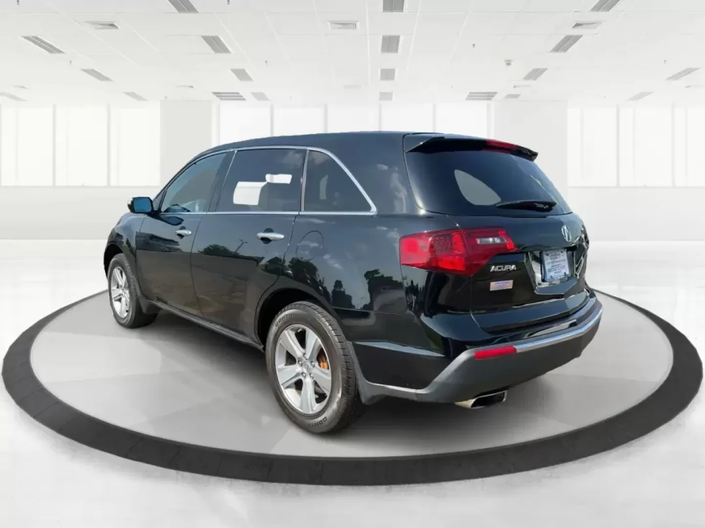 2011 Acura MDX SH-AWD (2HNYD2H25BH) with an Other engine, located at 1951 S Dayton Lakeview Rd., New Carlisle, OH, 45344, (937) 908-9800, 39.890999, -84.050255 - **Experience Unmatched Versatility with the 2011 Acura MDX Perfect for Family Adventures in Fairborn, OH!**<br /> <br /> Are you ready to elevate your family adventures or tackle your daily commute with confidence? The 2011 Acura MDX, now available at **Advantage Car and Credit**, offers an unparal - Photo#4