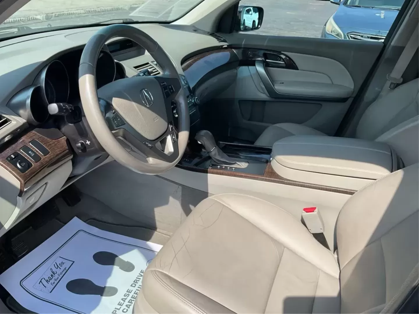 2011 Acura MDX SH-AWD (2HNYD2H25BH) with an Other engine, located at 1951 S Dayton Lakeview Rd., New Carlisle, OH, 45344, (937) 908-9800, 39.890999, -84.050255 - **Experience Unmatched Versatility with the 2011 Acura MDX Perfect for Family Adventures in Fairborn, OH!**<br /> <br /> Are you ready to elevate your family adventures or tackle your daily commute with confidence? The 2011 Acura MDX, now available at **Advantage Car and Credit**, offers an unparal - Photo#8