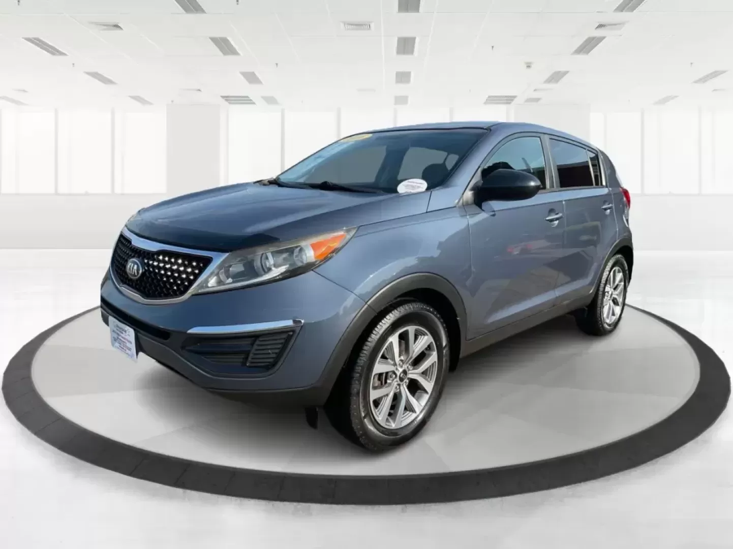 2016 Kia Sportage LX (KNDPB3AC1G7) with an Theta II 2.4L I-4 gasoline direct injection engine, located at 1951 S Dayton Lakeview Rd., New Carlisle, OH, 45344, (937) 908-9800, 39.890999, -84.050255 - **Explore the Open Road in Comfort: 2016 Kia Sportage LX - Ideal for Family Adventures!**<br /> <br /> Are you ready to elevate your family road trips or daily commutes with a vehicle that offers reliability, comfort, and an abundance of features? Look no further than this stunning **2016 Kia Sporta - Photo#7