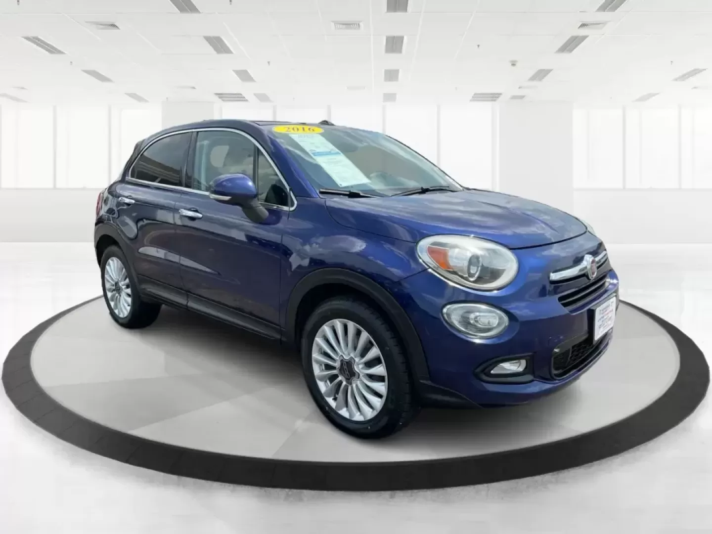 2016 FIAT 500X Lounge (ZFBCFYDT9GP) with an MultiAir 2.4L I-4 variable valve control engine, located at 8750 N County Rd 25A, Piqua, OH, 45356, (937) 908-9800, 40.164391, -84.232513 - Photo#0