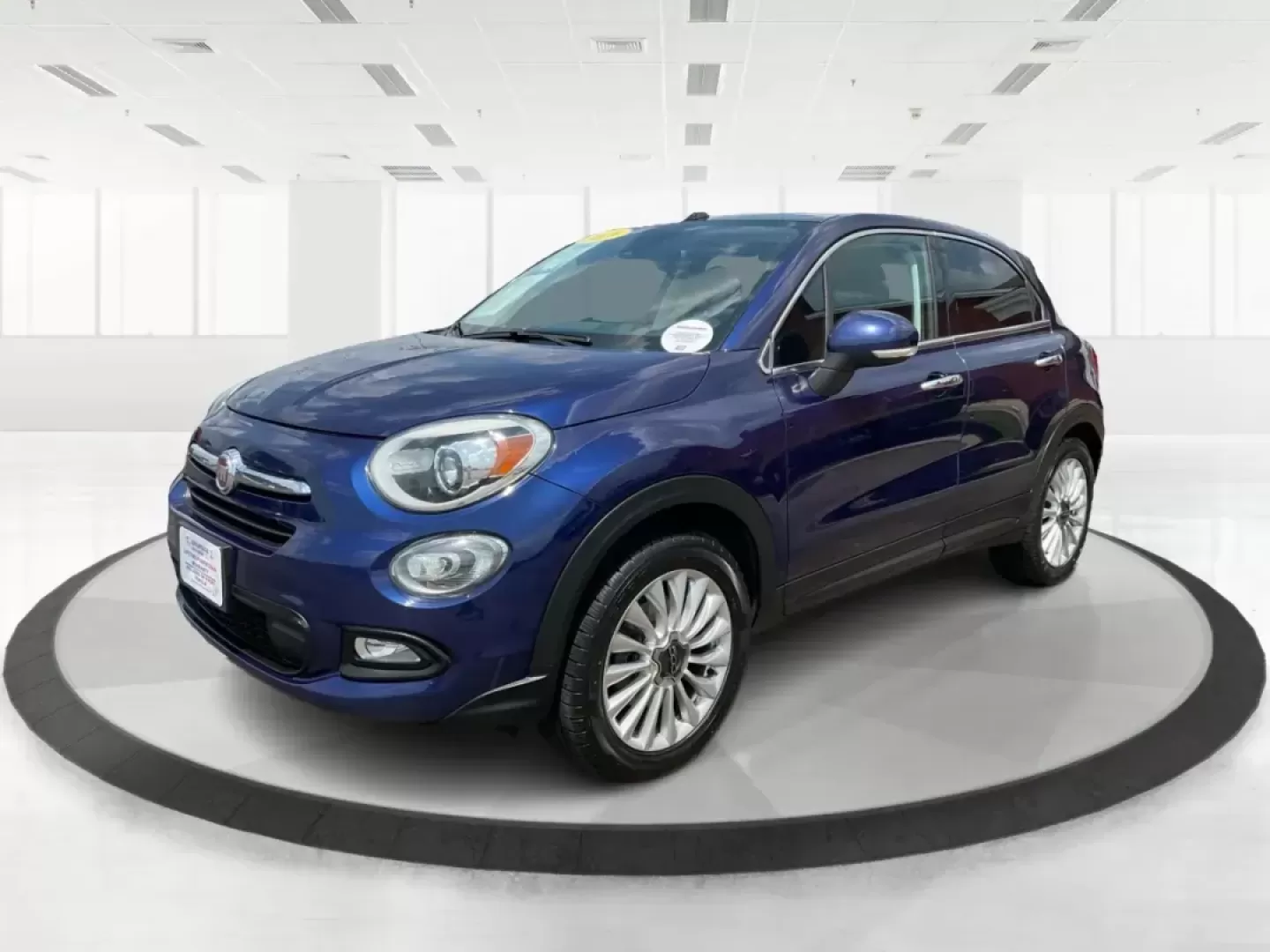 2016 FIAT 500X Lounge (ZFBCFYDT9GP) with an MultiAir 2.4L I-4 variable valve control engine, located at 8750 N County Rd 25A, Piqua, OH, 45356, (937) 908-9800, 40.164391, -84.232513 - Photo#7