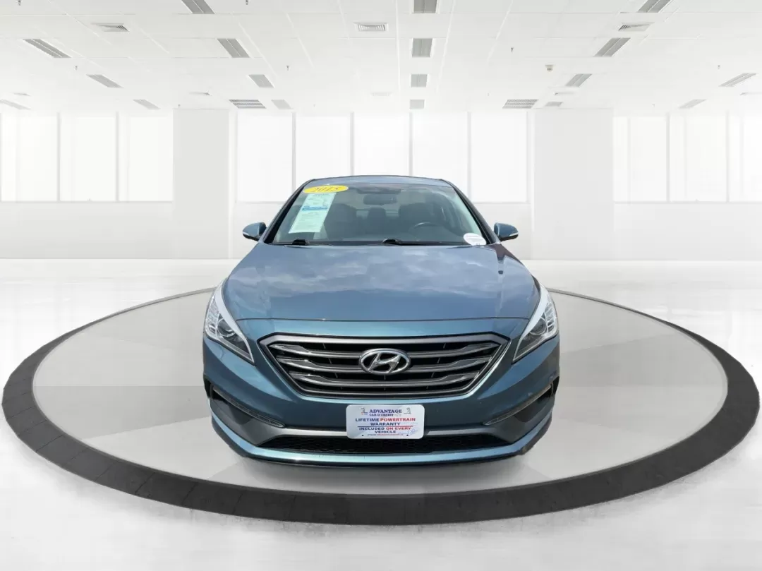 2015 Hyundai Sonata Sport (5NPE34AF2FH) with an 2.4L I-4 gasoline direct injection engine, located at 401 Woodman Dr, Riverside, OH, 45431, (937) 908-9800, 39.760899, -84.123421 - Photo#6
