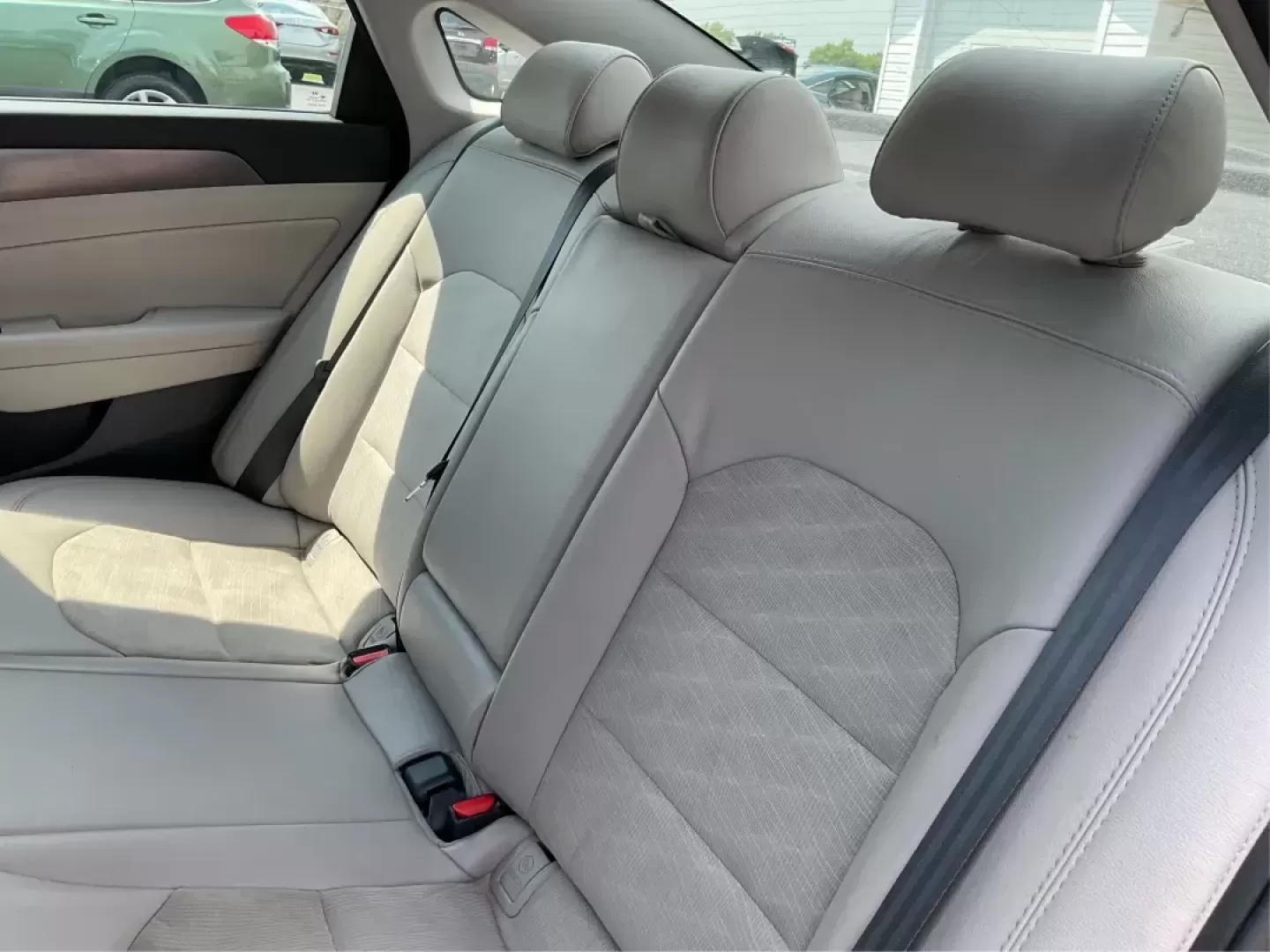 2015 Hyundai Sonata Sport (5NPE34AF2FH) with an 2.4L I-4 gasoline direct injection engine, located at 401 Woodman Dr, Riverside, OH, 45431, (937) 908-9800, 39.760899, -84.123421 - **Experience Unmatched Comfort and Style with Our 2015 Hyundai Sonata Sport Perfect for Your Daily Adventures!**<br /> <br /> Are you searching for a reliable vehicle that seamlessly blends style, comfort, and technology to enhance your daily commute or weekend getaways? Look no further! At **Advan - Photo#9