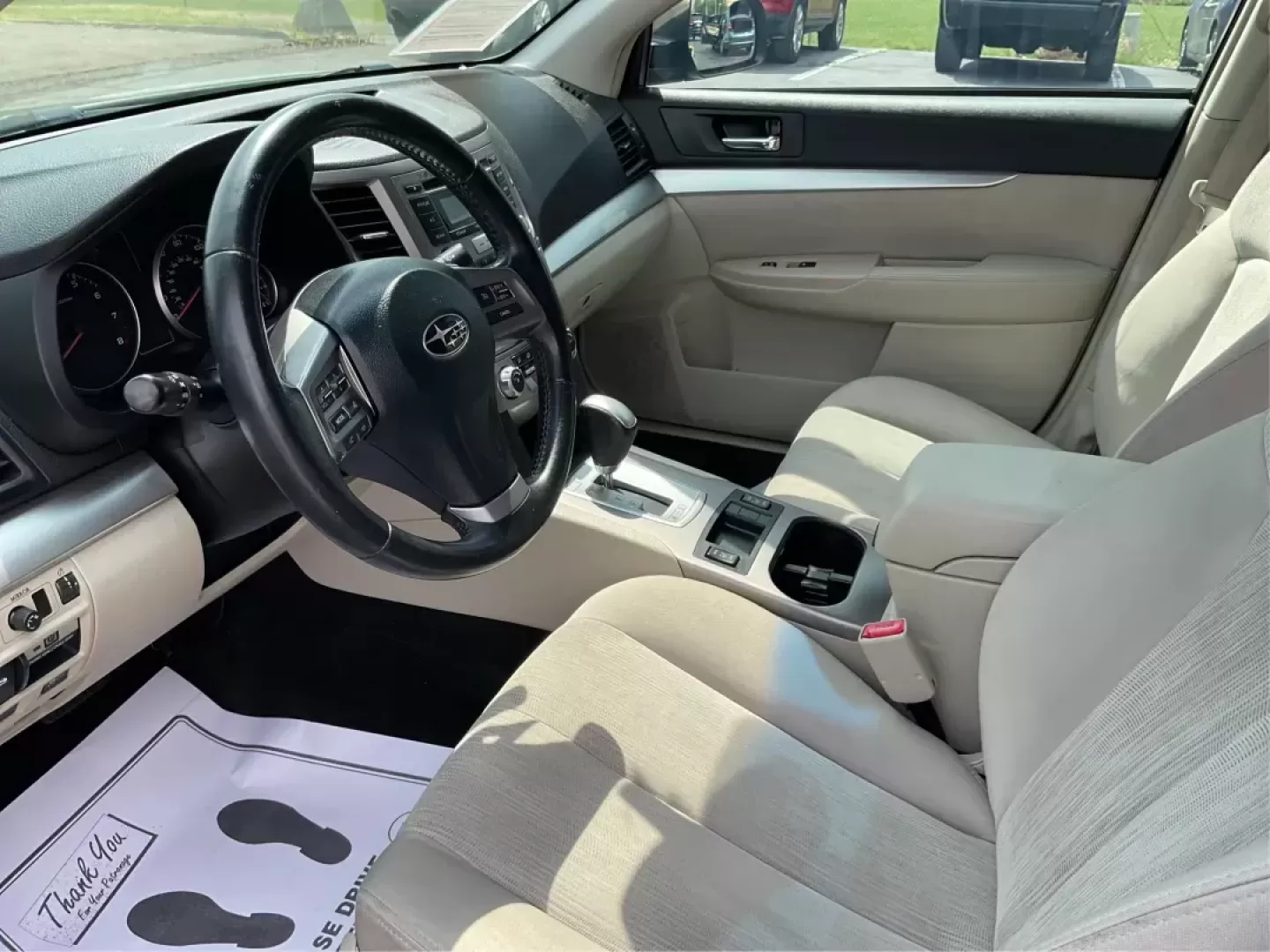 2013 Subaru Outback 2.5i Premium (4S4BRBCC7D3) with an 2.5L H-4 DOHC engine, located at 1184 Kauffman Ave, Fairborn, OH, 45324, (937) 908-9800, 39.807072, -84.030914 - ### Adventure Awaits with This 2013 Subaru Outback at Advantage Car and Credit!<br /> <br /> Are you looking for the perfect vehicle to take your family on weekend getaways or to navigate the bustling streets of Fairborn, OH? Look no further than this **2013 Subaru Outback 2.5i Premium**! This versa - Photo#8