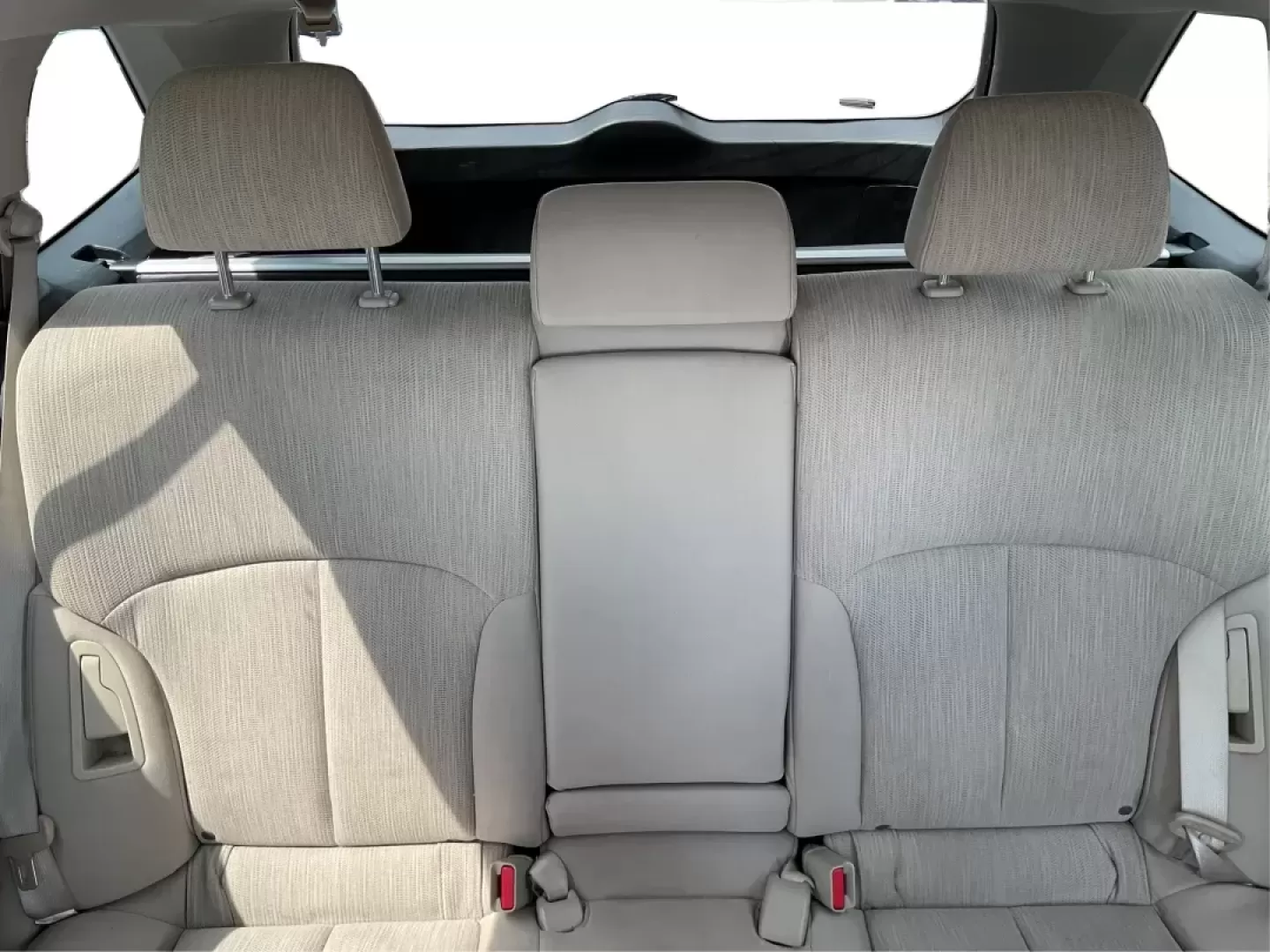 2013 Subaru Outback 2.5i Premium (4S4BRBCC7D3) with an 2.5L H-4 DOHC engine, located at 1184 Kauffman Ave, Fairborn, OH, 45324, (937) 908-9800, 39.807072, -84.030914 - ### Adventure Awaits with This 2013 Subaru Outback at Advantage Car and Credit!<br /> <br /> Are you looking for the perfect vehicle to take your family on weekend getaways or to navigate the bustling streets of Fairborn, OH? Look no further than this **2013 Subaru Outback 2.5i Premium**! This versa - Photo#13