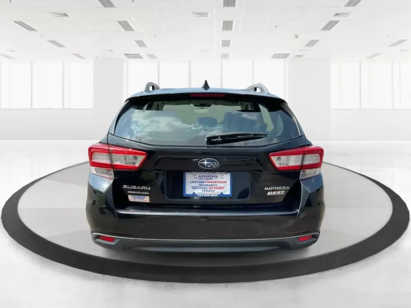 2017 Subaru Impreza 2.0i Premium (4S3GTAB63H3) with an 2L H-4 gasoline direct injection engine, located at 1951 S Dayton Lakeview Rd., New Carlisle, OH, 45344, (937) 908-9800, 39.890999, -84.050255 - **Discover Your Next Adventure with the 2017 Subaru Impreza Hatchback at Advantage Car and Credit!**<br /> <br /> Are you ready to elevate your daily drive? Whether you're commuting to work, running errands around Fairborn, or planning a weekend getaway, the 2017 Subaru Impreza 2.0i Premium is here - Photo#3