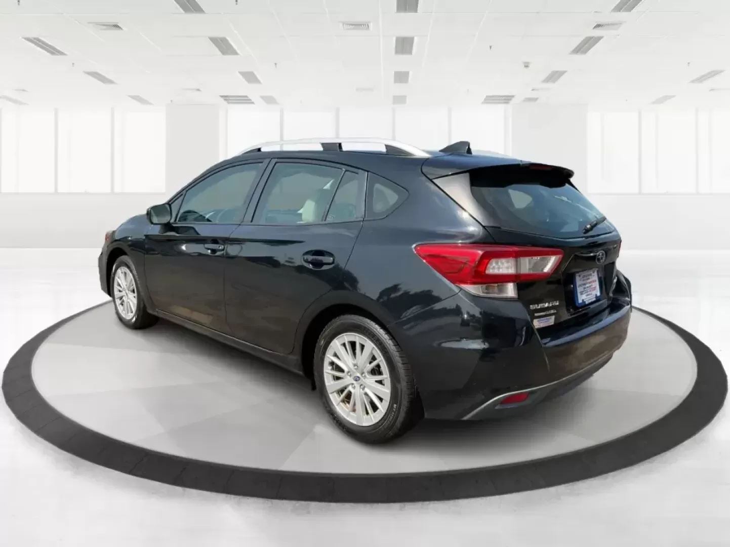 2017 Subaru Impreza 2.0i Premium (4S3GTAB63H3) with an 2L H-4 gasoline direct injection engine, located at 1951 S Dayton Lakeview Rd., New Carlisle, OH, 45344, (937) 908-9800, 39.890999, -84.050255 - **Discover Your Next Adventure with the 2017 Subaru Impreza Hatchback at Advantage Car and Credit!**<br /> <br /> Are you ready to elevate your daily drive? Whether you're commuting to work, running errands around Fairborn, or planning a weekend getaway, the 2017 Subaru Impreza 2.0i Premium is here - Photo#4