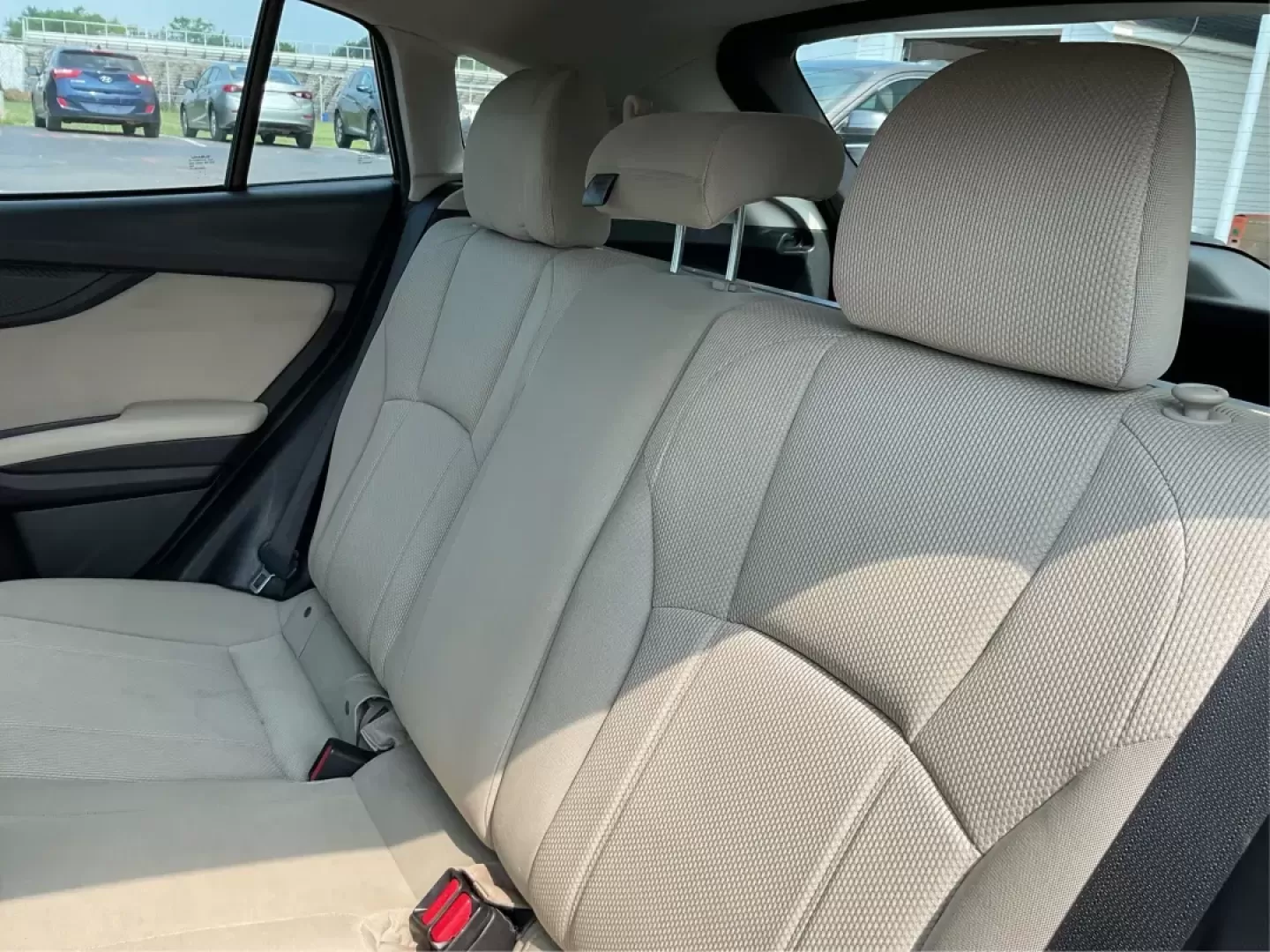 2017 Subaru Impreza 2.0i Premium (4S3GTAB63H3) with an 2L H-4 gasoline direct injection engine, located at 1951 S Dayton Lakeview Rd., New Carlisle, OH, 45344, (937) 908-9800, 39.890999, -84.050255 - **Discover Your Next Adventure with the 2017 Subaru Impreza Hatchback at Advantage Car and Credit!**<br /> <br /> Are you ready to elevate your daily drive? Whether you're commuting to work, running errands around Fairborn, or planning a weekend getaway, the 2017 Subaru Impreza 2.0i Premium is here - Photo#9
