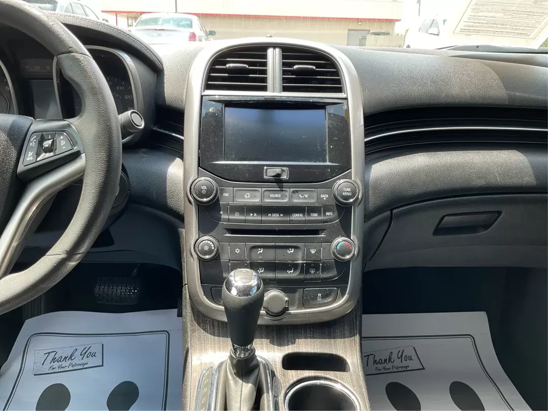 2015 Chevrolet Malibu 1LT (1G11C5SL6FF) with an ECOTEC 2.5L I-4 gasoline direct injection engine, located at 4508 South Dixie Dr, Moraine, OH, 45439, (937) 908-9800, 39.689976, -84.218452 - **Discover Your Perfect Ride: 2015 Chevrolet Malibu 1LT at Advantage Car and Credit in Fairborn, OH!**<br /> <br /> Are you on the hunt for a dependable sedan that balances style, comfort, and efficiency? Look no further than this 2015 Chevrolet Malibu 1LT, ideal for commuters, growing families, or - Photo#12