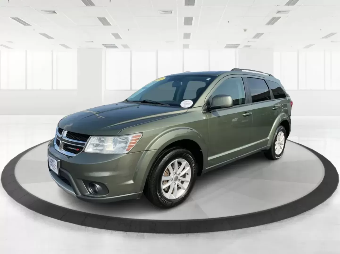 2017 Dodge Journey SXT AWD (3C4PDDBG9HT) with an Pentastar 3.6L V-6 DOHC engine, located at 401 Woodman Dr, Riverside, OH, 45431, (937) 908-9800, 39.760899, -84.123421 - Photo#7