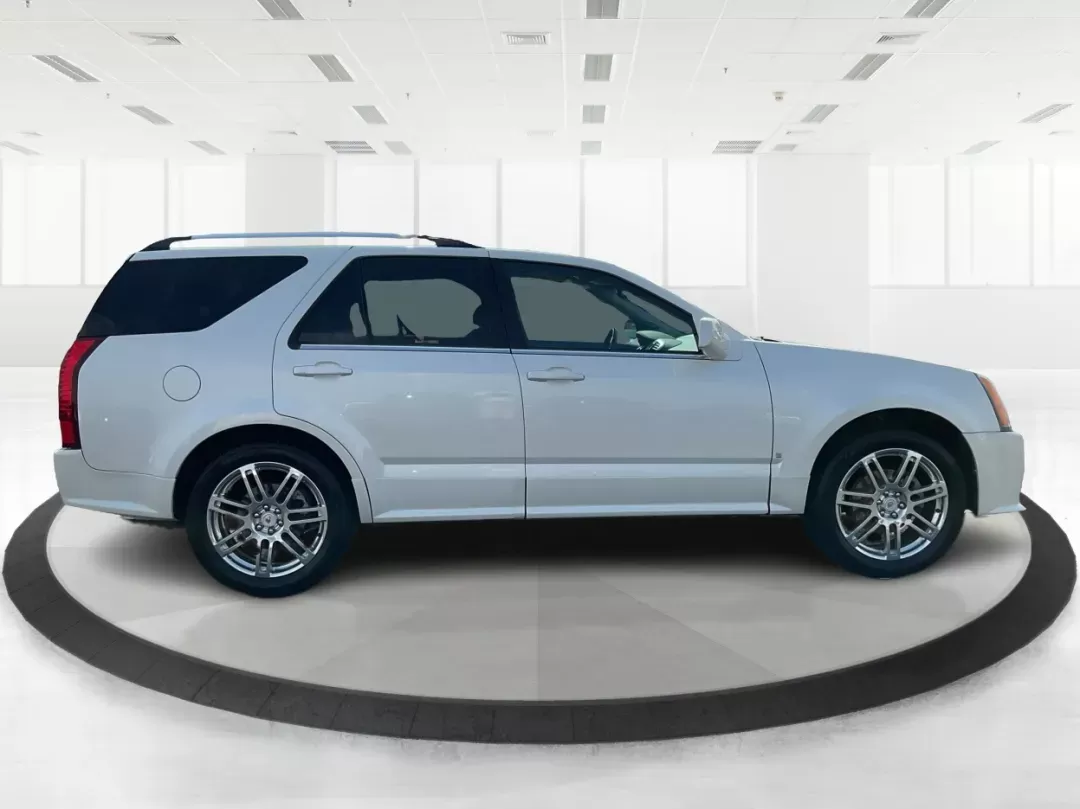 2008 Cadillac SRX V6 (1GYEE437480) with an 3.6L V-6 DOHC engine, located at 880 E. National Road, Vandalia, OH, 45377, (937) 908-9800, 39.891918, -84.183594 - Photo#1