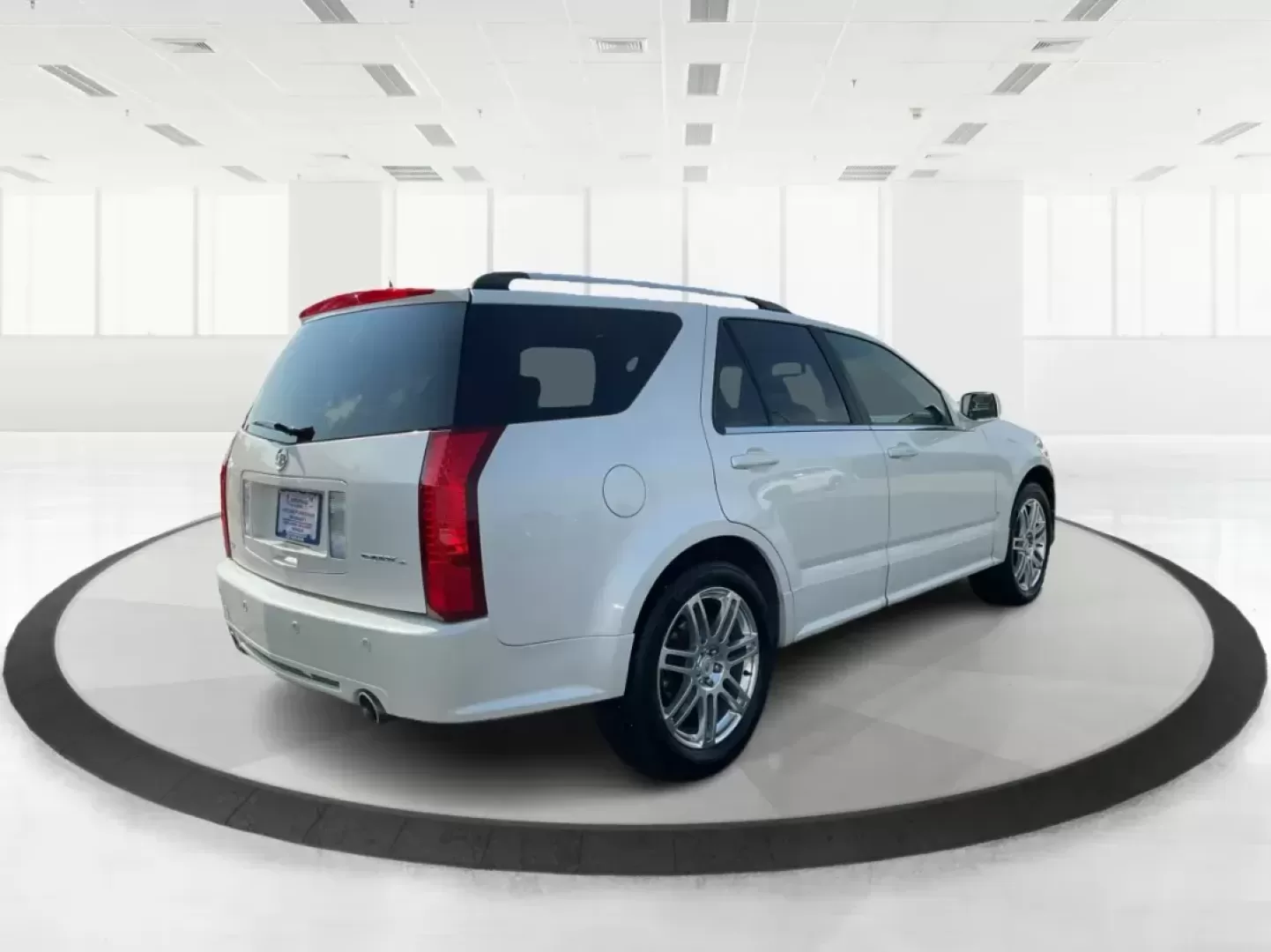 2008 Cadillac SRX V6 (1GYEE437480) with an 3.6L V-6 DOHC engine, located at 880 E. National Road, Vandalia, OH, 45377, (937) 908-9800, 39.891918, -84.183594 - Photo#2