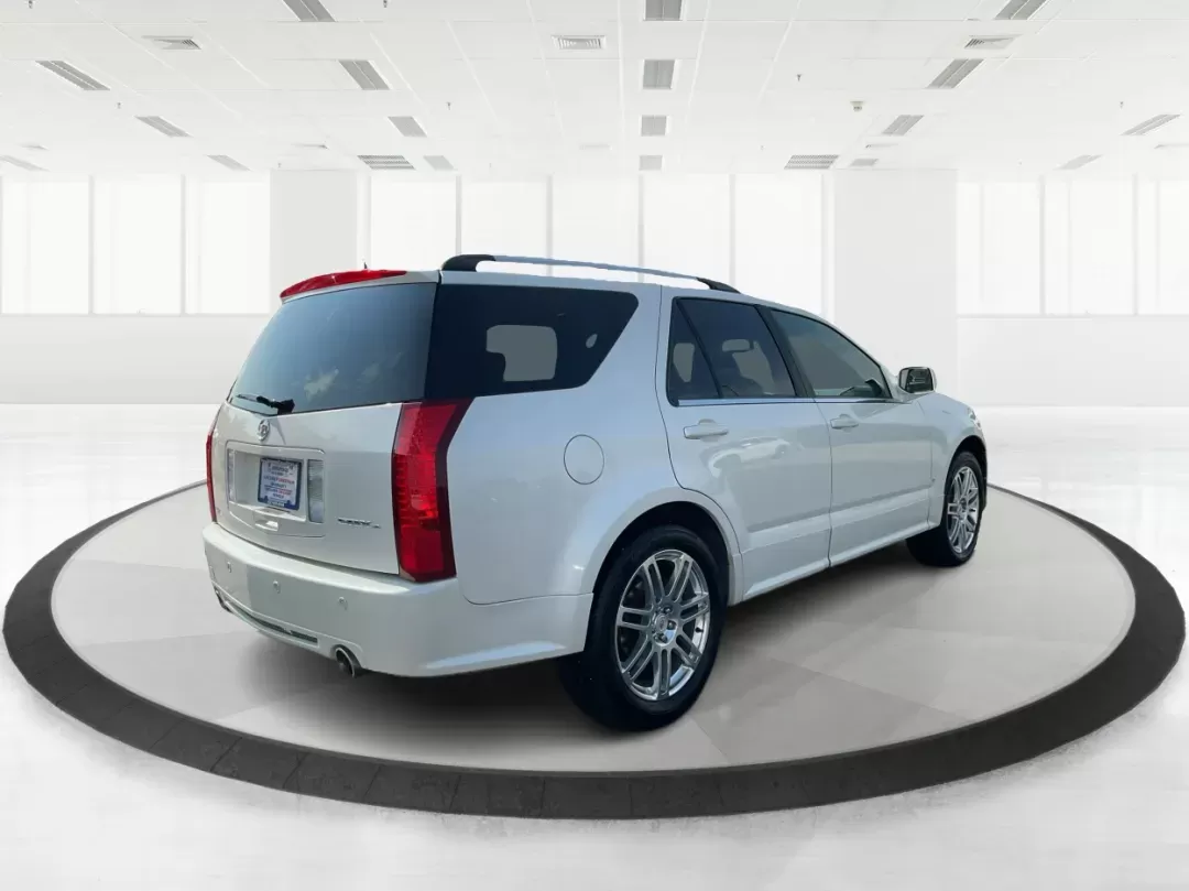 2008 Cadillac SRX V6 (1GYEE437480) with an 3.6L V-6 DOHC engine, located at 880 E. National Road, Vandalia, OH, 45377, (937) 908-9800, 39.891918, -84.183594 - Photo#2