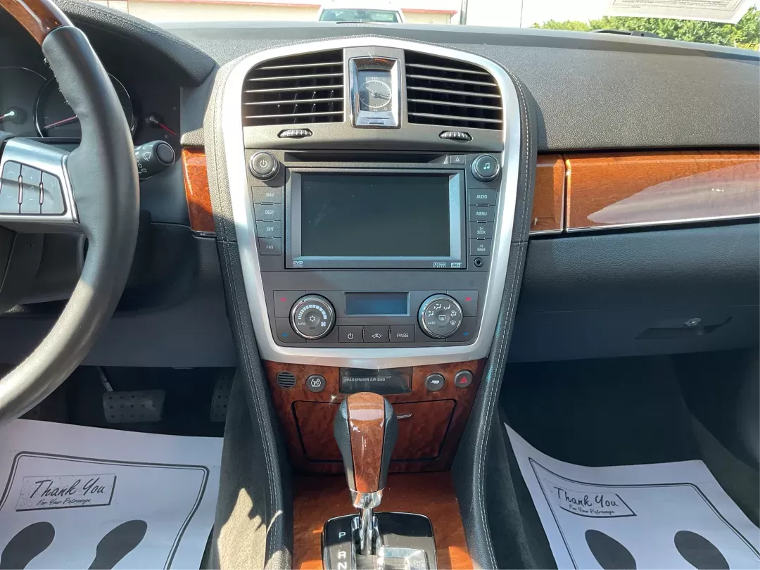2008 Cadillac SRX V6 (1GYEE437480) with an 3.6L V-6 DOHC engine, located at 880 E. National Road, Vandalia, OH, 45377, (937) 908-9800, 39.891918, -84.183594 - Photo#12