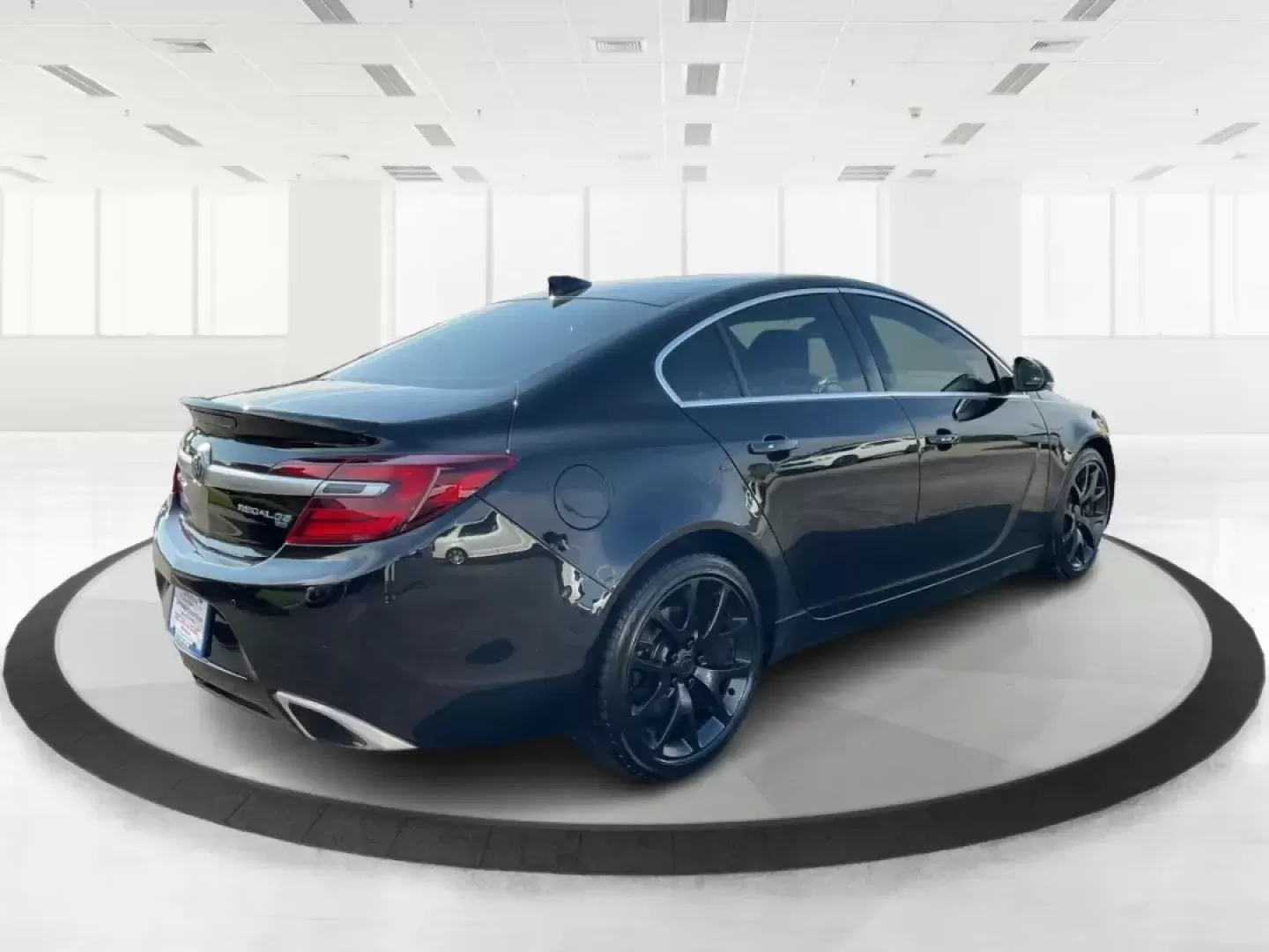 2017 Buick Regal Turbo GS (2G4GU5GX8H9) with an 2L I-4 gasoline direct injection engine, located at 8750 N County Rd 25A, Piqua, OH, 45356, (937) 908-9800, 40.164391, -84.232513 - Photo#2