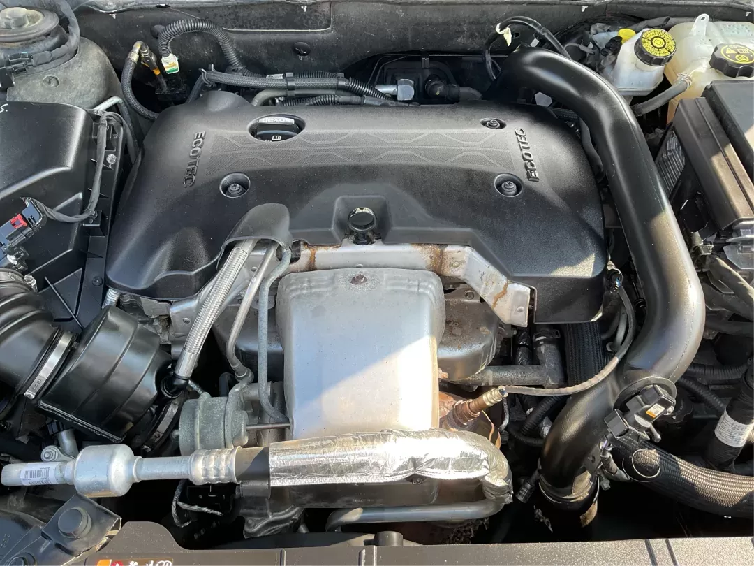 2017 Buick Regal Turbo GS (2G4GU5GX8H9) with an 2L I-4 gasoline direct injection engine, located at 8750 N County Rd 25A, Piqua, OH, 45356, (937) 908-9800, 40.164391, -84.232513 - Photo#10