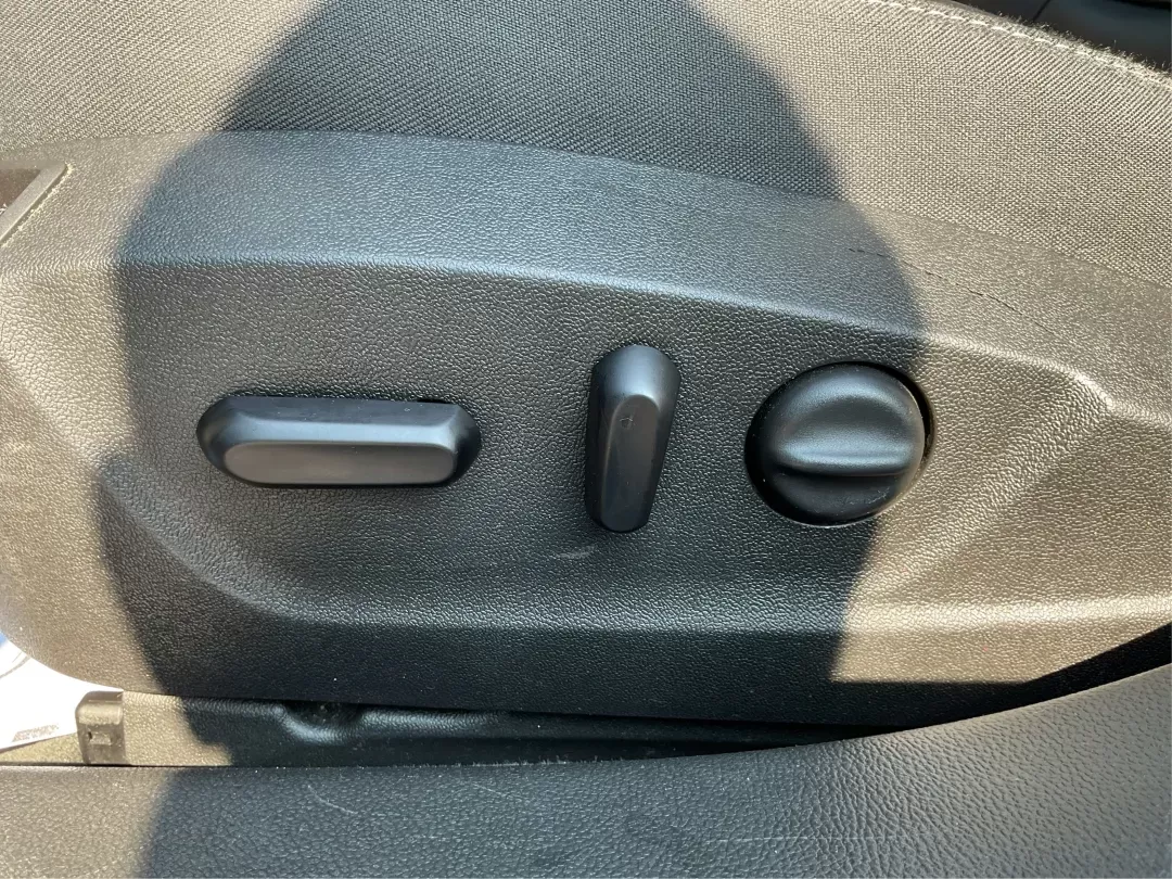 2017 Buick Regal Turbo GS (2G4GU5GX8H9) with an 2L I-4 gasoline direct injection engine, located at 8750 N County Rd 25A, Piqua, OH, 45356, (937) 908-9800, 40.164391, -84.232513 - Photo#17