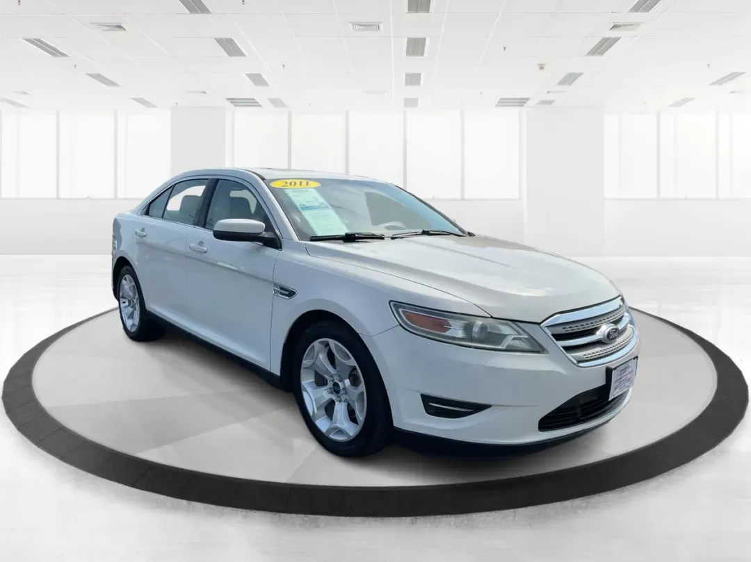 2011 Ford Taurus SEL (1FAHP2EW5BG) with an Duratec 3.5L V-6 DOHC engine, located at 8750 N County Rd 25A, Piqua, OH, 45356, (937) 908-9800, 40.164391, -84.232513 - Photo#0