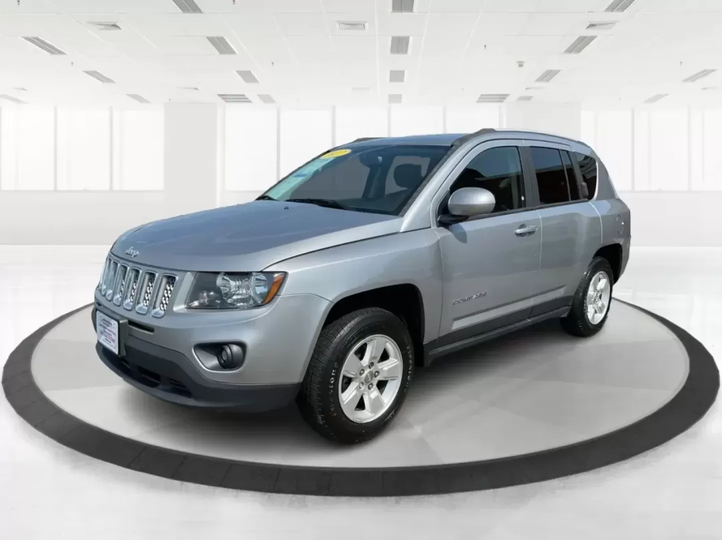 2017 Jeep Compass Latitude FWD (1C4NJCEA3HD) with an Other engine, located at 1230 East Main St, Xenia, OH, 45385, (937) 908-9800, 39.688026, -83.910172 - Photo#7
