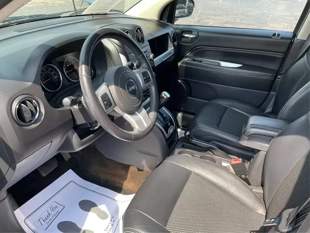 2017 Jeep Compass Latitude FWD (1C4NJCEA3HD) with an Other engine, located at 1230 East Main St, Xenia, OH, 45385, (937) 908-9800, 39.688026, -83.910172 - Photo#8