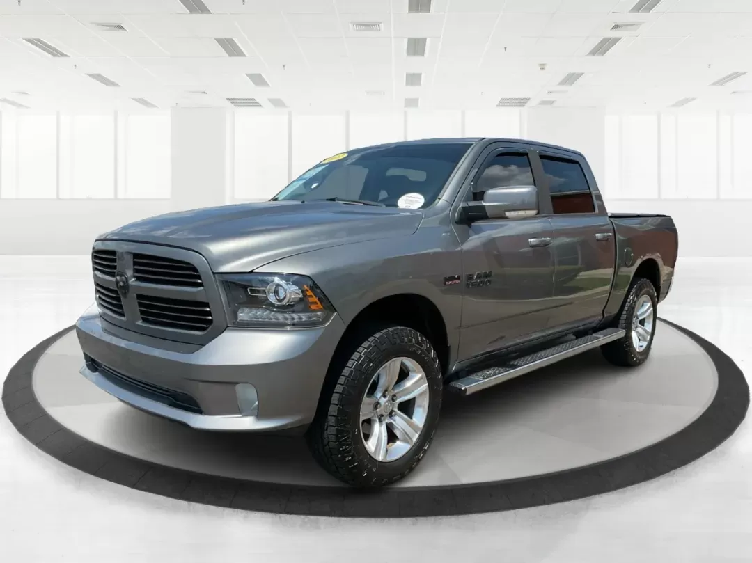 2013 Ram 1500 Sport (1C6RR7MT6DS) with an HEMI 5.7L V-8 variable valve control engine, located at 1951 S Dayton Lakeview Rd., New Carlisle, OH, 45344, (937) 908-9800, 39.890999, -84.050255 - Photo#6