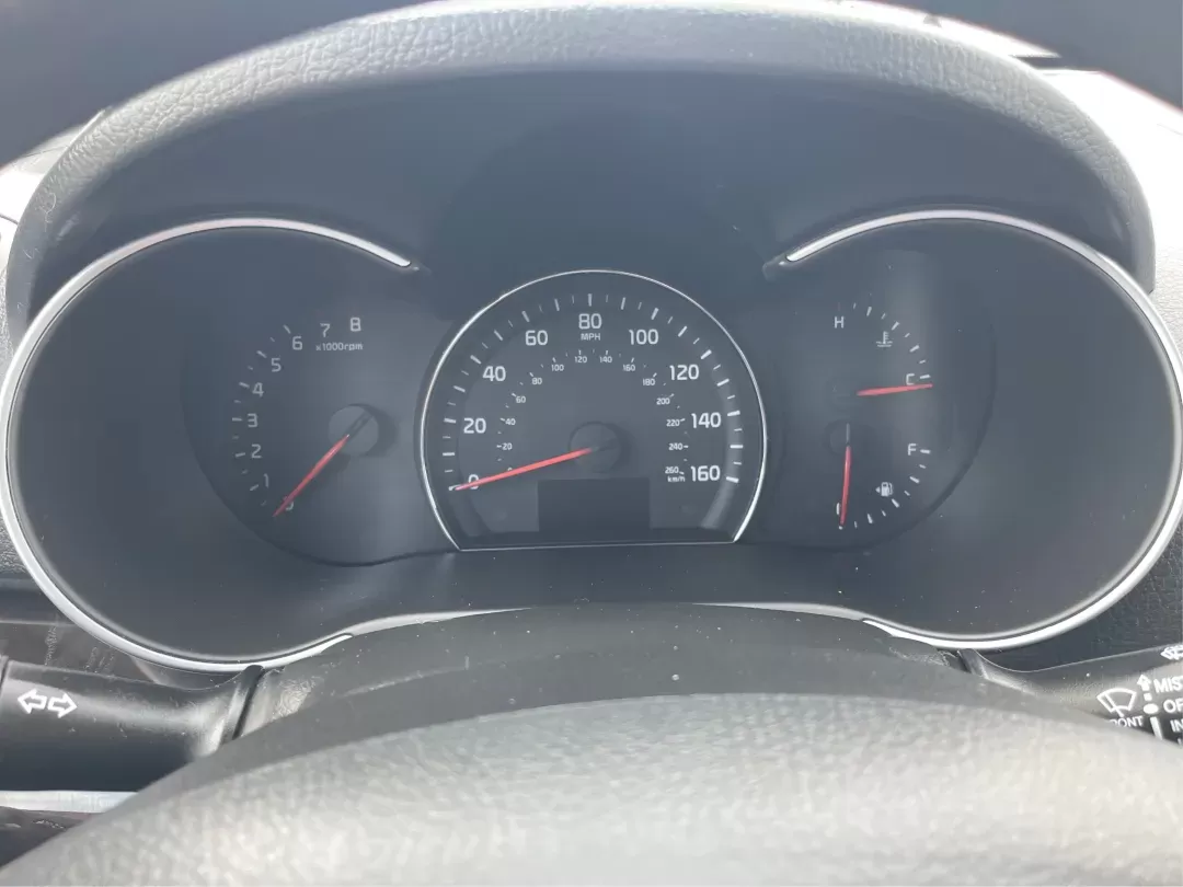 2015 Kia Sorento LX (5XYKT3A60FG) with an 2.4L I-4 gasoline direct injection engine, located at 880 E. National Road, Vandalia, OH, 45377, (937) 908-9800, 39.891918, -84.183594 - **Discover the 2015 Kia Sorento LX: Your Family Adventure Awaits!**<br /> <br /> Are you looking for the perfect vehicle to accommodate your growing family while ensuring comfort and safety? Look no further than the 2015 Kia Sorento LX! This versatile SUV offers the ideal blend of space, functionali - Photo#14