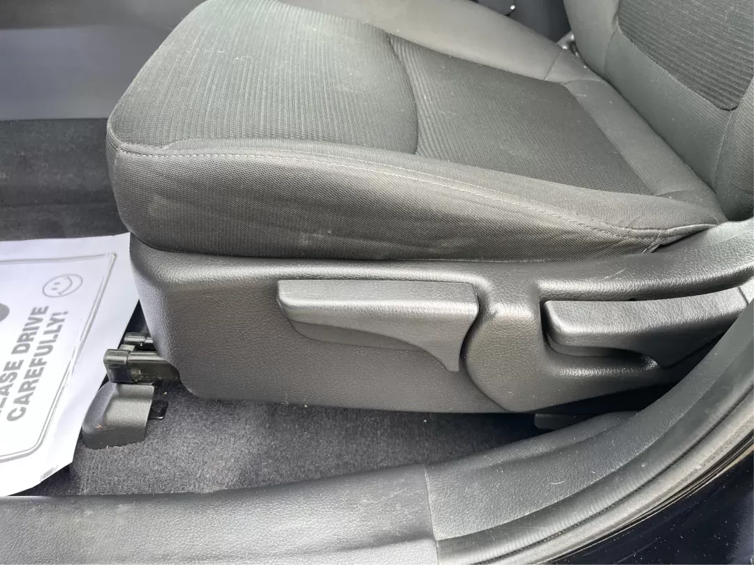 2015 Kia Sorento LX (5XYKT3A60FG) with an 2.4L I-4 gasoline direct injection engine, located at 880 E. National Road, Vandalia, OH, 45377, (937) 908-9800, 39.891918, -84.183594 - **Discover the 2015 Kia Sorento LX: Your Family Adventure Awaits!**<br /> <br /> Are you looking for the perfect vehicle to accommodate your growing family while ensuring comfort and safety? Look no further than the 2015 Kia Sorento LX! This versatile SUV offers the ideal blend of space, functionali - Photo#17