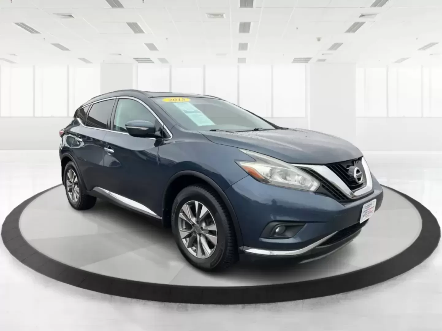 2015 Nissan Murano S | SV | SL | Platinum (5N1AZ2MH9FN) with an 3.5L V-6 DOHC engine, located at 1230 East Main St, Xenia, OH, 45385, (937) 908-9800, 39.688026, -83.910172 - Photo#0