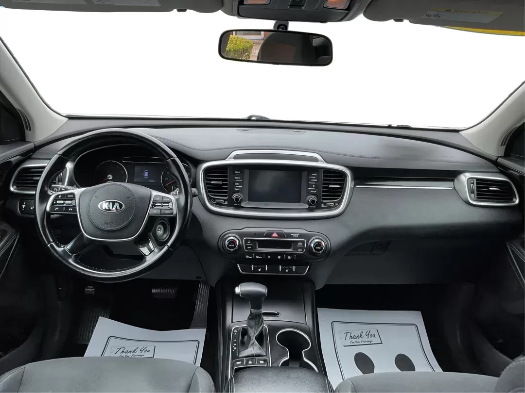 2020 Kia Sorento 2.4L LX (5XYPGDA38LG) with an 2.4L I-4 gasoline direct injection engine, located at 4508 South Dixie Dr, Moraine, OH, 45439, (937) 908-9800, 39.689976, -84.218452 - **Discover Your Next Adventure with the 2020 Kia Sorento at Advantage Car and Credit!**<br /> <br /> Are you ready to elevate your family outings or embark on thrilling weekend adventures? Look no further than this stunning 2020 Kia Sorento, now available at **Advantage Car and Credit** in Fairborn, - Photo#18