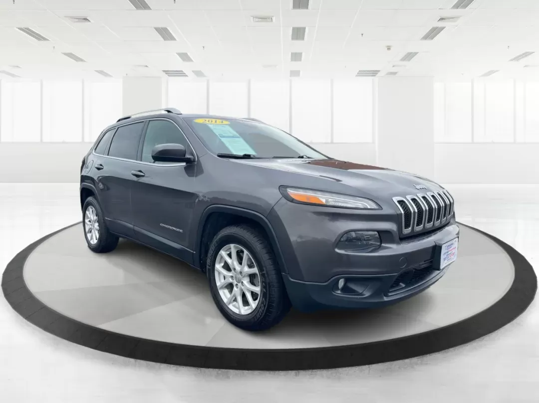 2014 Jeep Cherokee Latitude (1C4PJMCS3EW) with an Other engine, located at 1230 East Main St, Xenia, OH, 45385, (937) 908-9800, 39.688026, -83.910172 - Photo#0