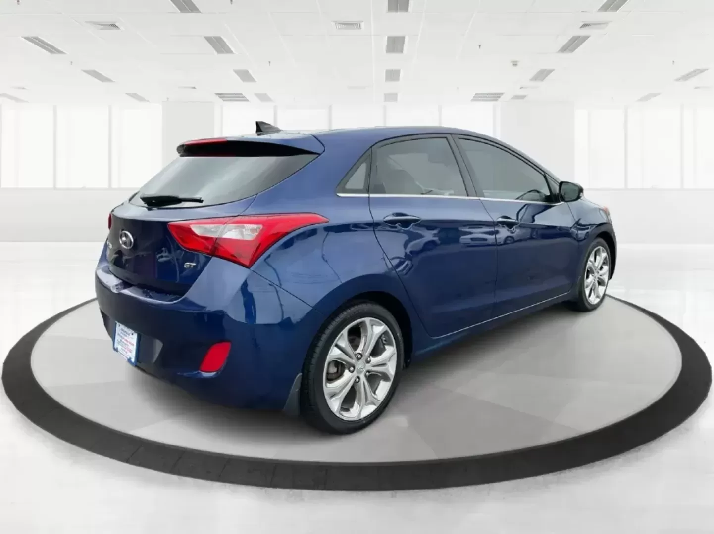 2013 Hyundai Elantra GT Base (KMHD35LE4DU) with an Other engine, located at 4508 South Dixie Dr, Moraine, OH, 45439, (937) 908-9800, 39.689976, -84.218452 - Photo#2