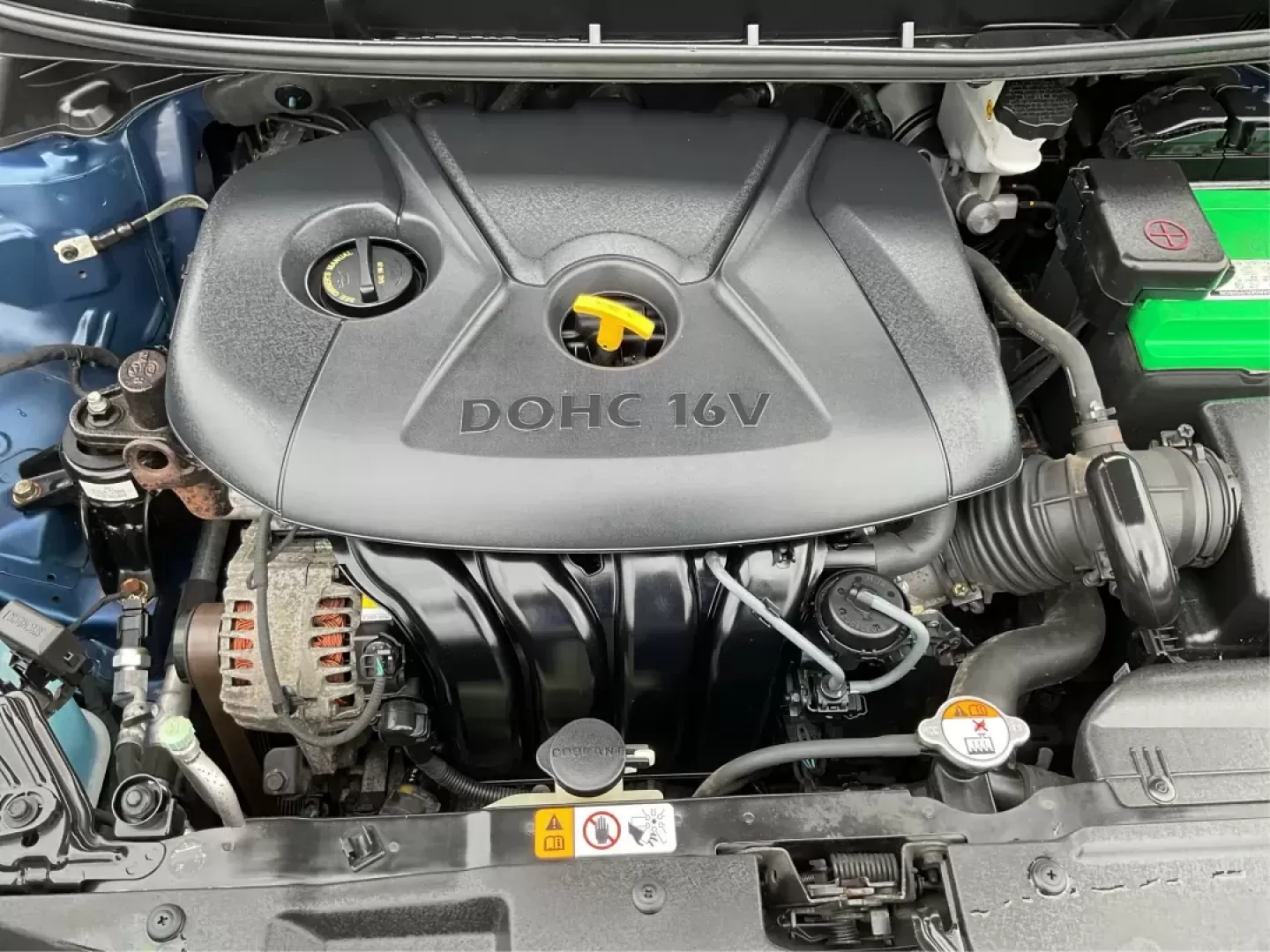 2013 Hyundai Elantra GT Base (KMHD35LE4DU) with an Other engine, located at 4508 South Dixie Dr, Moraine, OH, 45439, (937) 908-9800, 39.689976, -84.218452 - Photo#10
