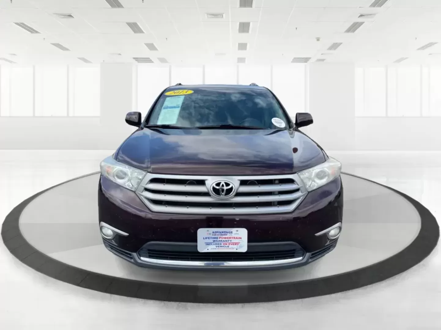 2013 Toyota Highlander SE V6 (5TDZK3EH9DS) with an 3.5L V-6 DOHC engine, located at 4508 South Dixie Dr, Moraine, OH, 45439, (937) 908-9800, 39.689976, -84.218452 - Photo#6