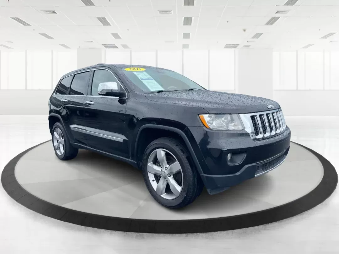 2011 Jeep Grand Cherokee Overland (1J4RR6GT7BC) with an Other engine, located at 8750 N County Rd 25A, Piqua, OH, 45356, (937) 908-9800, 40.164391, -84.232513 - **Ready for Adventure: 2011 Jeep Grand Cherokee Overland in Fairborn, OH**<br /> <br /> Are you searching for the perfect vehicle that seamlessly fits into your active lifestyle? Look no further than this stunning 2011 Jeep Grand Cherokee Overland, which is not just a car; it's your gateway to adven - Photo#0