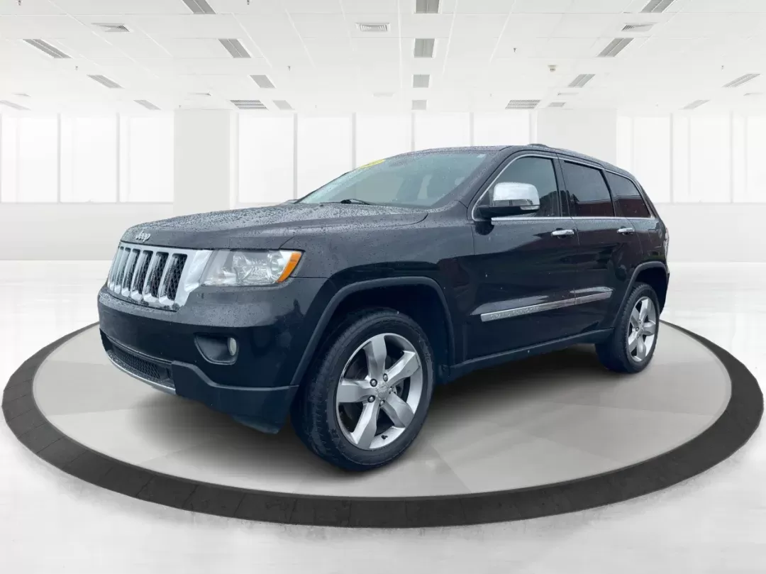2011 Jeep Grand Cherokee Overland (1J4RR6GT7BC) with an Other engine, located at 8750 N County Rd 25A, Piqua, OH, 45356, (937) 908-9800, 40.164391, -84.232513 - **Ready for Adventure: 2011 Jeep Grand Cherokee Overland in Fairborn, OH**<br /> <br /> Are you searching for the perfect vehicle that seamlessly fits into your active lifestyle? Look no further than this stunning 2011 Jeep Grand Cherokee Overland, which is not just a car; it's your gateway to adven - Photo#7