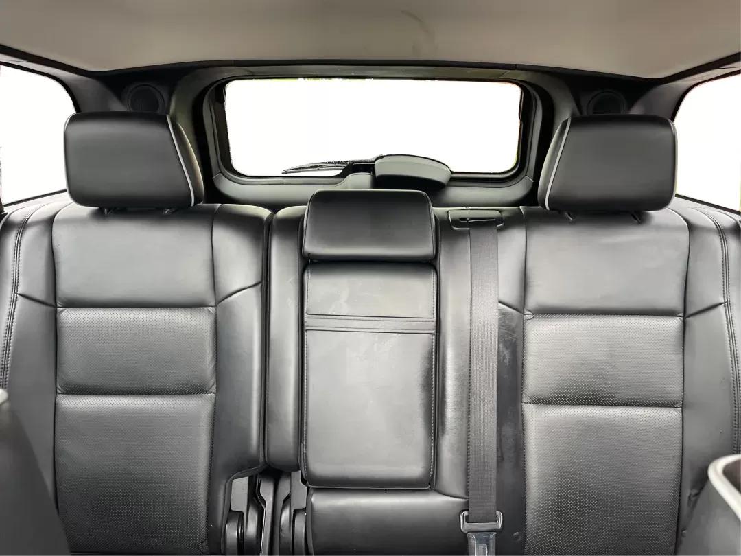 2011 Jeep Grand Cherokee Overland (1J4RR6GT7BC) with an Other engine, located at 8750 N County Rd 25A, Piqua, OH, 45356, (937) 908-9800, 40.164391, -84.232513 - **Ready for Adventure: 2011 Jeep Grand Cherokee Overland in Fairborn, OH**<br /> <br /> Are you searching for the perfect vehicle that seamlessly fits into your active lifestyle? Look no further than this stunning 2011 Jeep Grand Cherokee Overland, which is not just a car; it's your gateway to adven - Photo#13