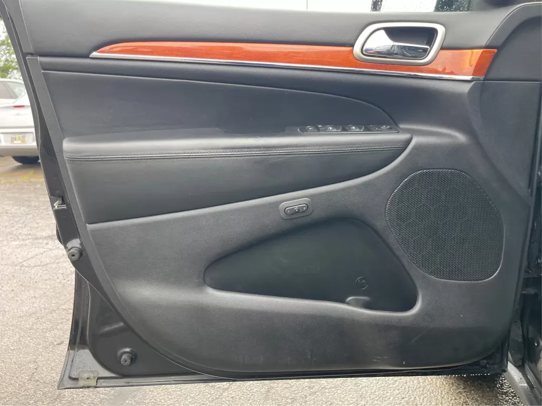 2011 Jeep Grand Cherokee Overland (1J4RR6GT7BC) with an Other engine, located at 8750 N County Rd 25A, Piqua, OH, 45356, (937) 908-9800, 40.164391, -84.232513 - **Ready for Adventure: 2011 Jeep Grand Cherokee Overland in Fairborn, OH**<br /> <br /> Are you searching for the perfect vehicle that seamlessly fits into your active lifestyle? Look no further than this stunning 2011 Jeep Grand Cherokee Overland, which is not just a car; it's your gateway to adven - Photo#18