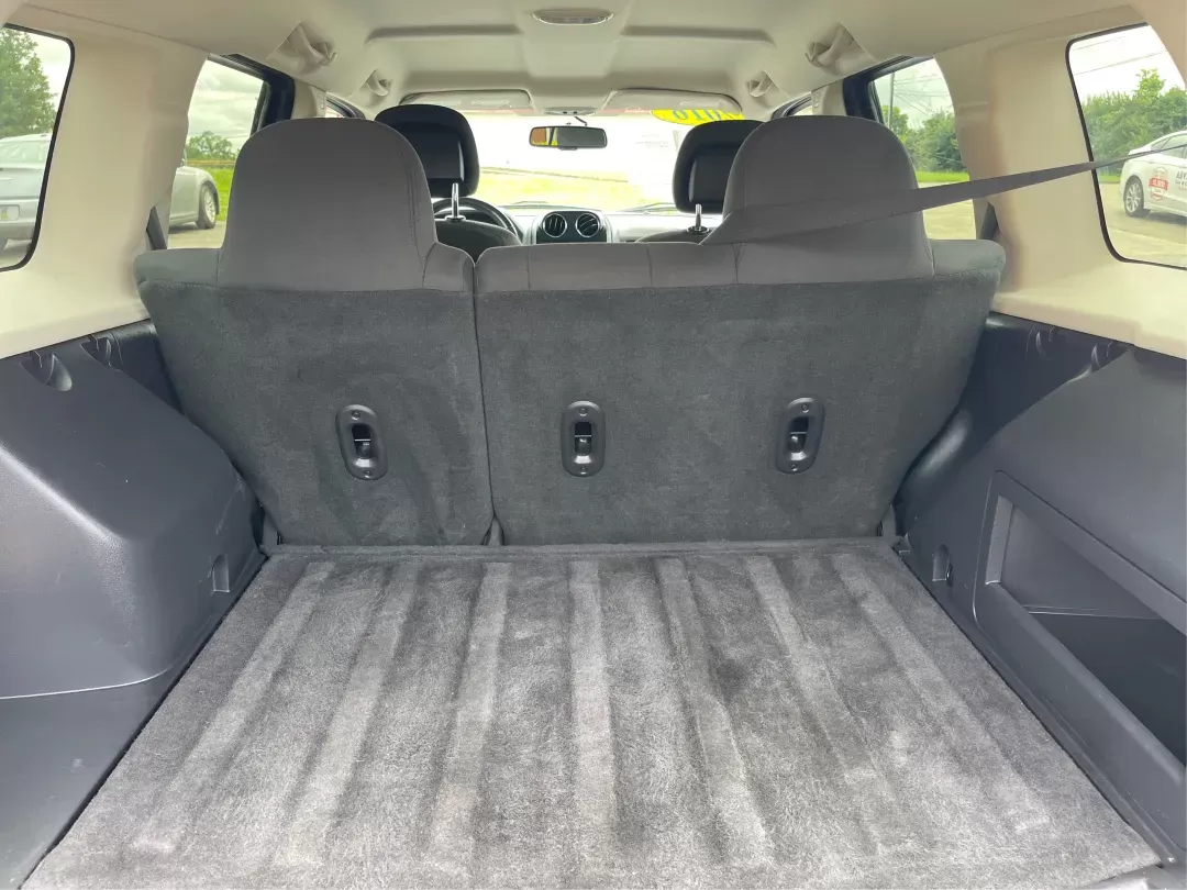 2016 Jeep Patriot Latitude (1C4NJRFBXGD) with an 2.4L I-4 DOHC engine, located at 1184 Kauffman Ave, Fairborn, OH, 45324, (937) 908-9800, 39.807072, -84.030914 - **Explore the Open Road with Confidence: 2016 Jeep Patriot Latitude at Advantage Car and Credit**<br /> <br /> Are you ready to embrace your adventurous spirit? The 2016 Jeep Patriot Latitude is not just a vehicle; it's your gateway to unforgettable road trips, weekend getaways, and everyday journey - Photo#9