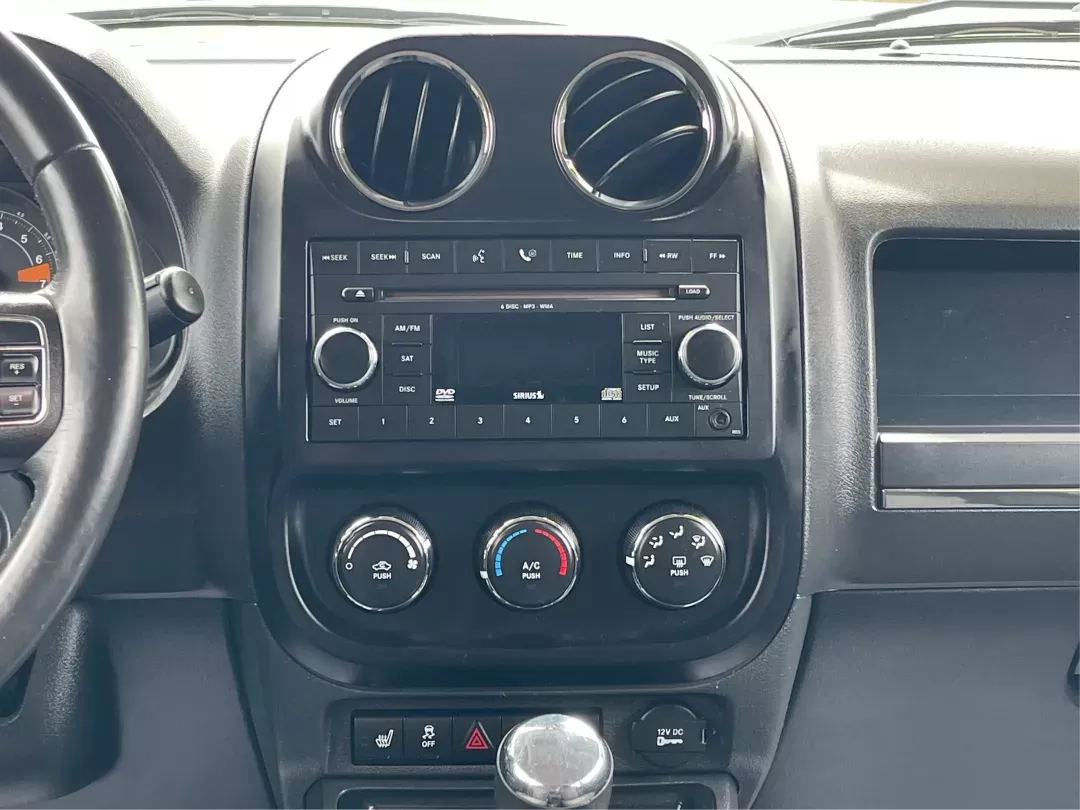2016 Jeep Patriot Latitude (1C4NJRFBXGD) with an 2.4L I-4 DOHC engine, located at 1184 Kauffman Ave, Fairborn, OH, 45324, (937) 908-9800, 39.807072, -84.030914 - **Explore the Open Road with Confidence: 2016 Jeep Patriot Latitude at Advantage Car and Credit**<br /> <br /> Are you ready to embrace your adventurous spirit? The 2016 Jeep Patriot Latitude is not just a vehicle; it's your gateway to unforgettable road trips, weekend getaways, and everyday journey - Photo#10