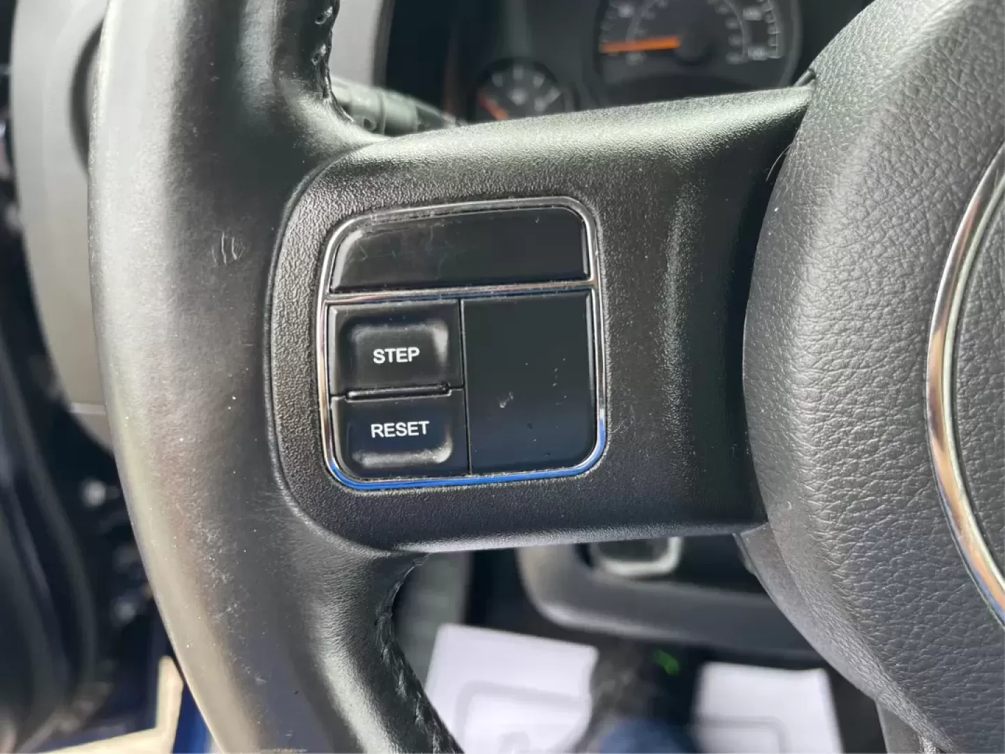 2016 Jeep Patriot Latitude (1C4NJRFBXGD) with an 2.4L I-4 DOHC engine, located at 1184 Kauffman Ave, Fairborn, OH, 45324, (937) 908-9800, 39.807072, -84.030914 - Photo#13
