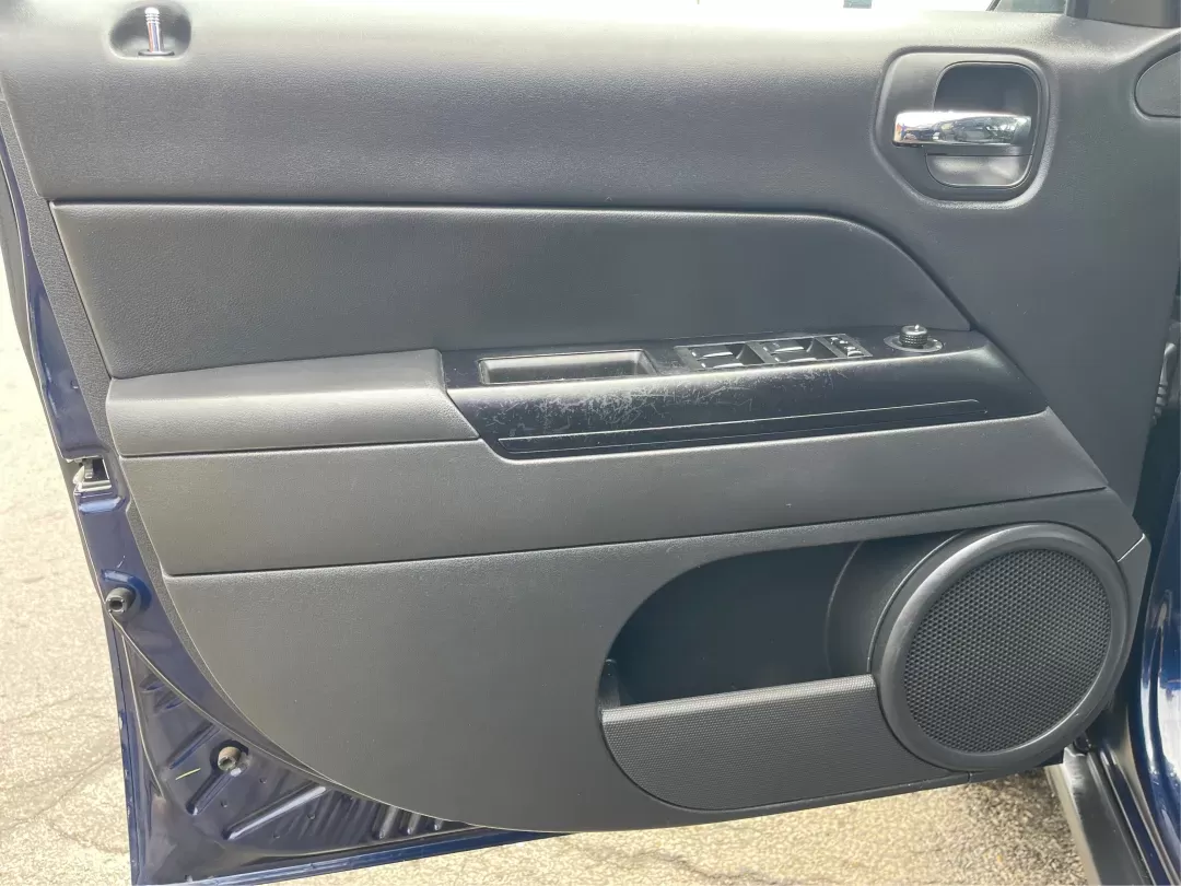 2016 Jeep Patriot Latitude (1C4NJRFBXGD) with an 2.4L I-4 DOHC engine, located at 1184 Kauffman Ave, Fairborn, OH, 45324, (937) 908-9800, 39.807072, -84.030914 - **Explore the Open Road with Confidence: 2016 Jeep Patriot Latitude at Advantage Car and Credit**<br /> <br /> Are you ready to embrace your adventurous spirit? The 2016 Jeep Patriot Latitude is not just a vehicle; it's your gateway to unforgettable road trips, weekend getaways, and everyday journey - Photo#15