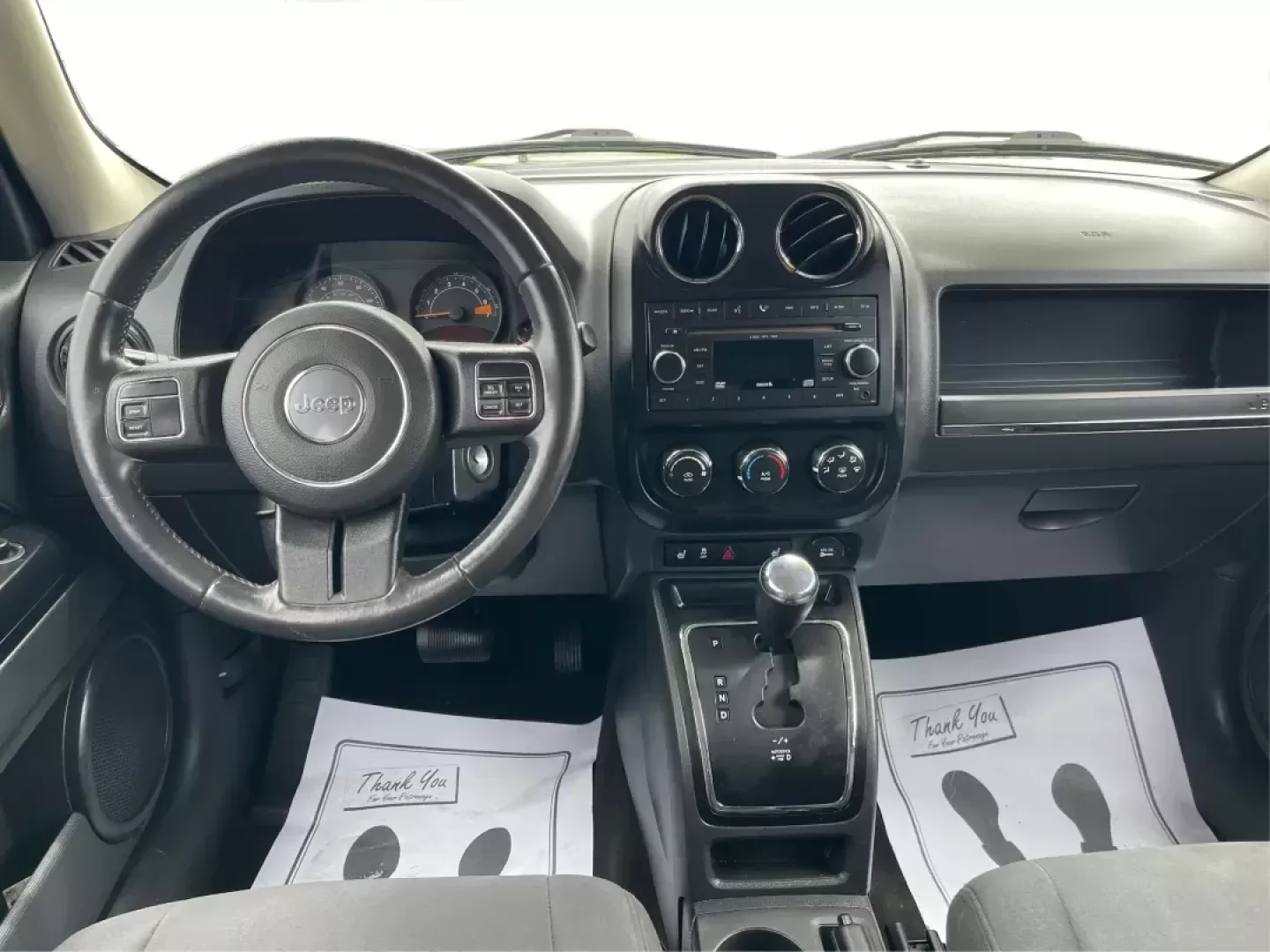 2016 Jeep Patriot Latitude (1C4NJRFBXGD) with an 2.4L I-4 DOHC engine, located at 1184 Kauffman Ave, Fairborn, OH, 45324, (937) 908-9800, 39.807072, -84.030914 - Photo#17