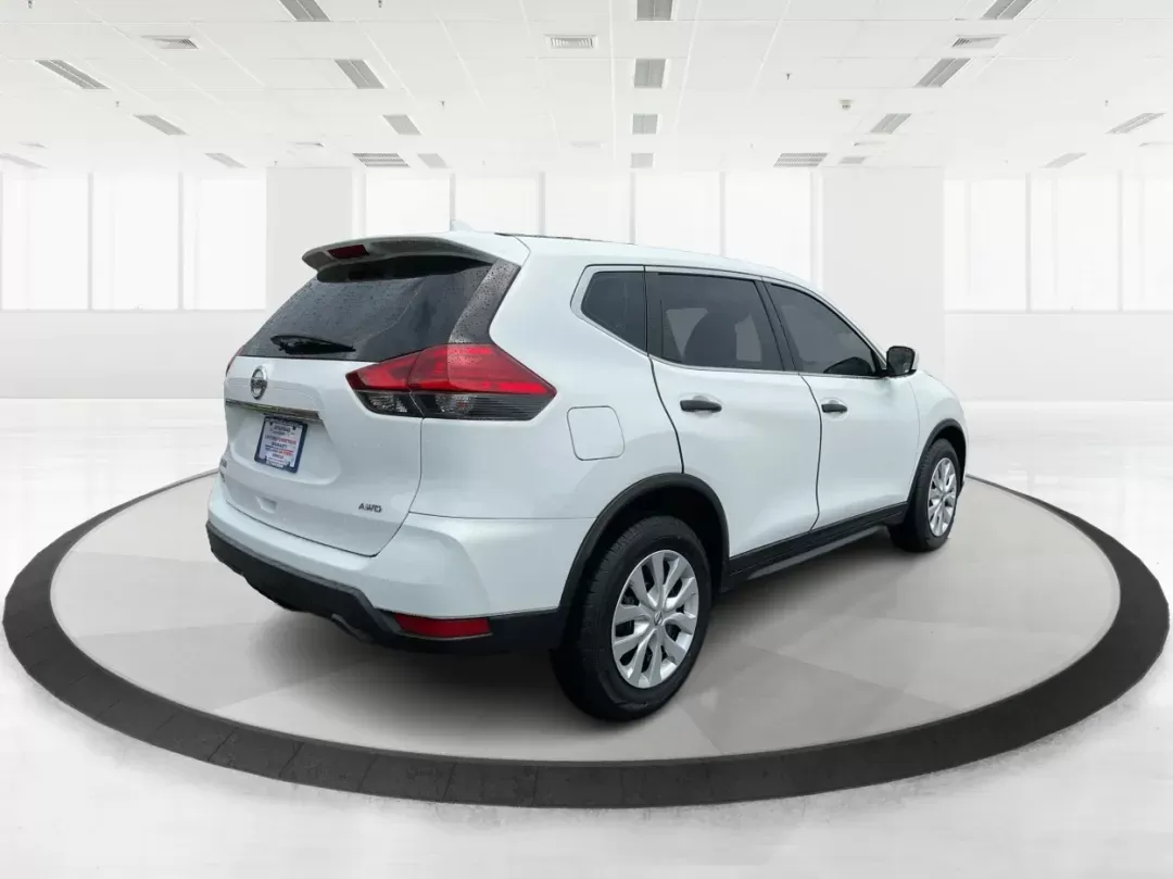 2017 Nissan Rogue S (KNMAT2MV0HP) with an 2.5L I-4 DOHC engine, located at 8750 N County Rd 25A, Piqua, OH, 45356, (937) 908-9800, 40.164391, -84.232513 - Photo#2