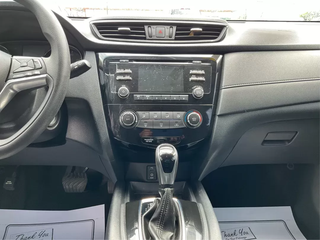 2017 Nissan Rogue S (KNMAT2MV0HP) with an 2.5L I-4 DOHC engine, located at 8750 N County Rd 25A, Piqua, OH, 45356, (937) 908-9800, 40.164391, -84.232513 - Photo#11