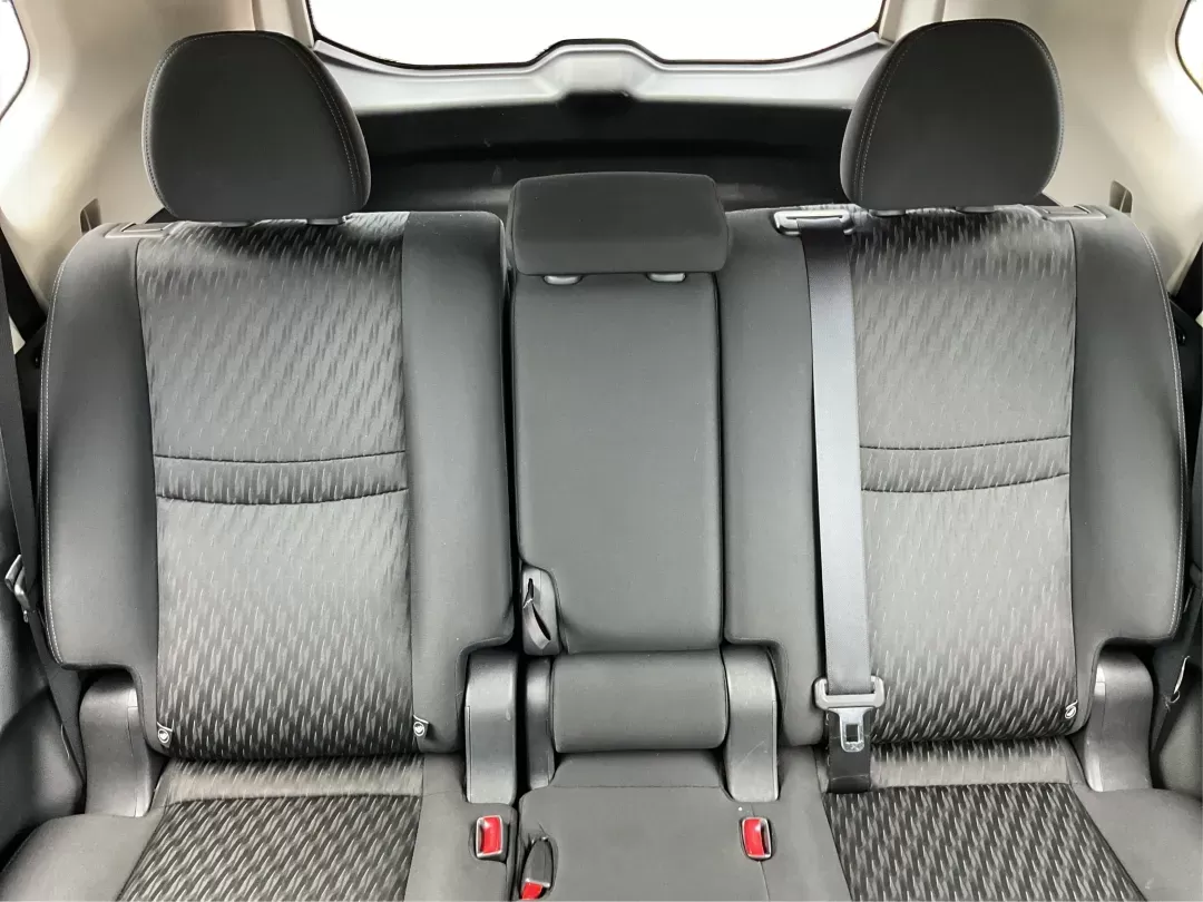 2017 Nissan Rogue S (KNMAT2MV0HP) with an 2.5L I-4 DOHC engine, located at 8750 N County Rd 25A, Piqua, OH, 45356, (937) 908-9800, 40.164391, -84.232513 - Photo#12