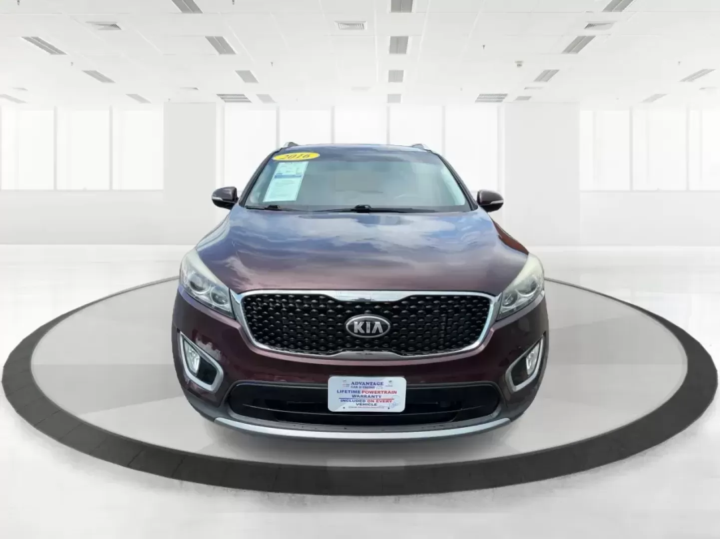 2016 Kia Sorento 3.3L EX (5XYPHDA5XGG) with an Lambda II 3.3L V-6 gasoline direct injection engine, located at 8750 N County Rd 25A, Piqua, OH, 45356, (937) 908-9800, 40.164391, -84.232513 - Photo#6